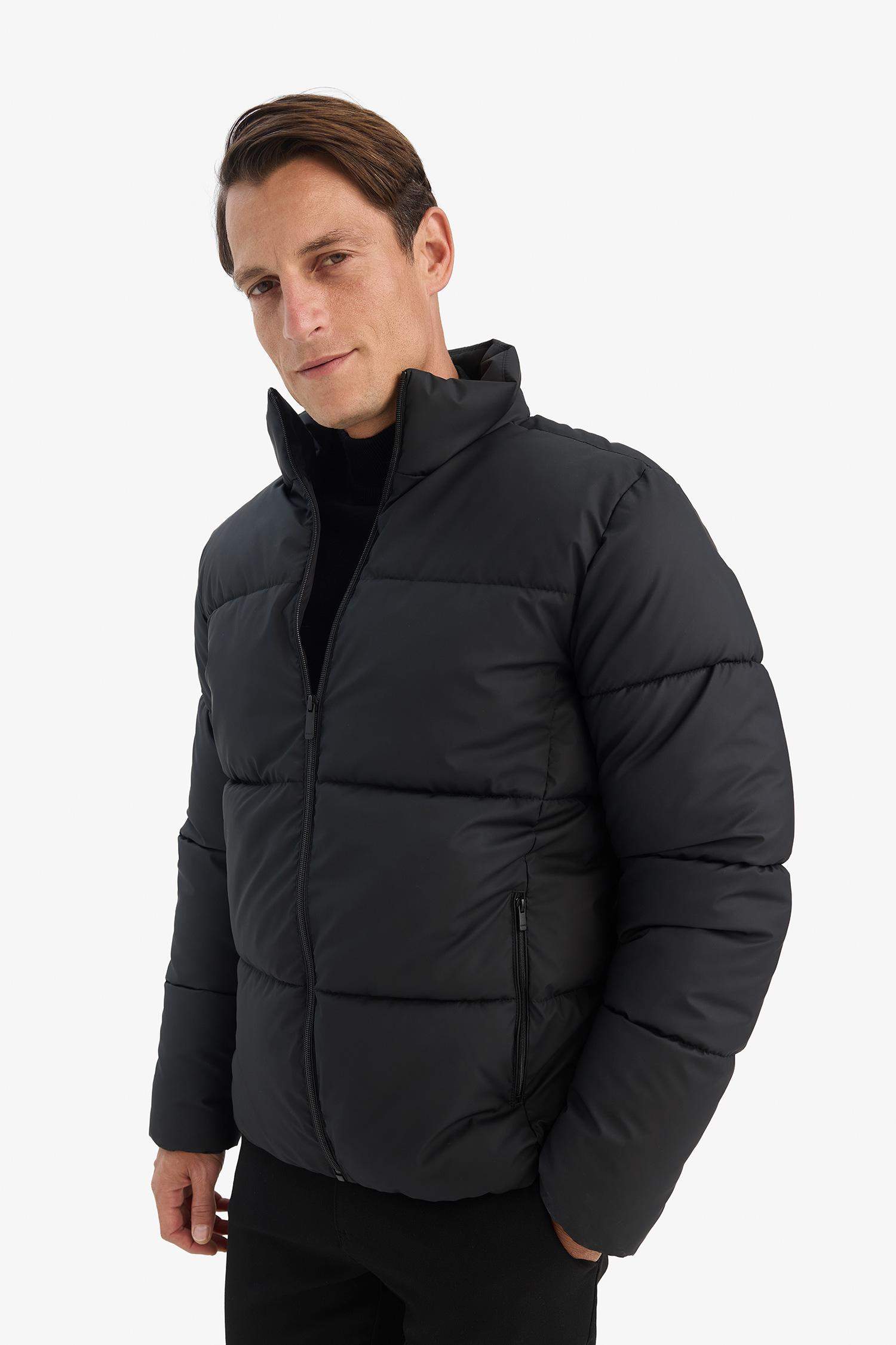 Su İtici Slim Fit Dar Kesim Dik Yaka Astarlı Fermuarlı Rüzgar Geçirmez Şişme Mont