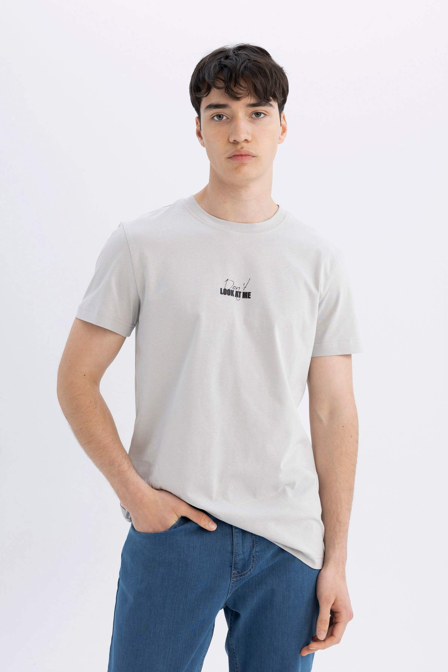 Slim Fit Crew Neck Printed T-Shirt