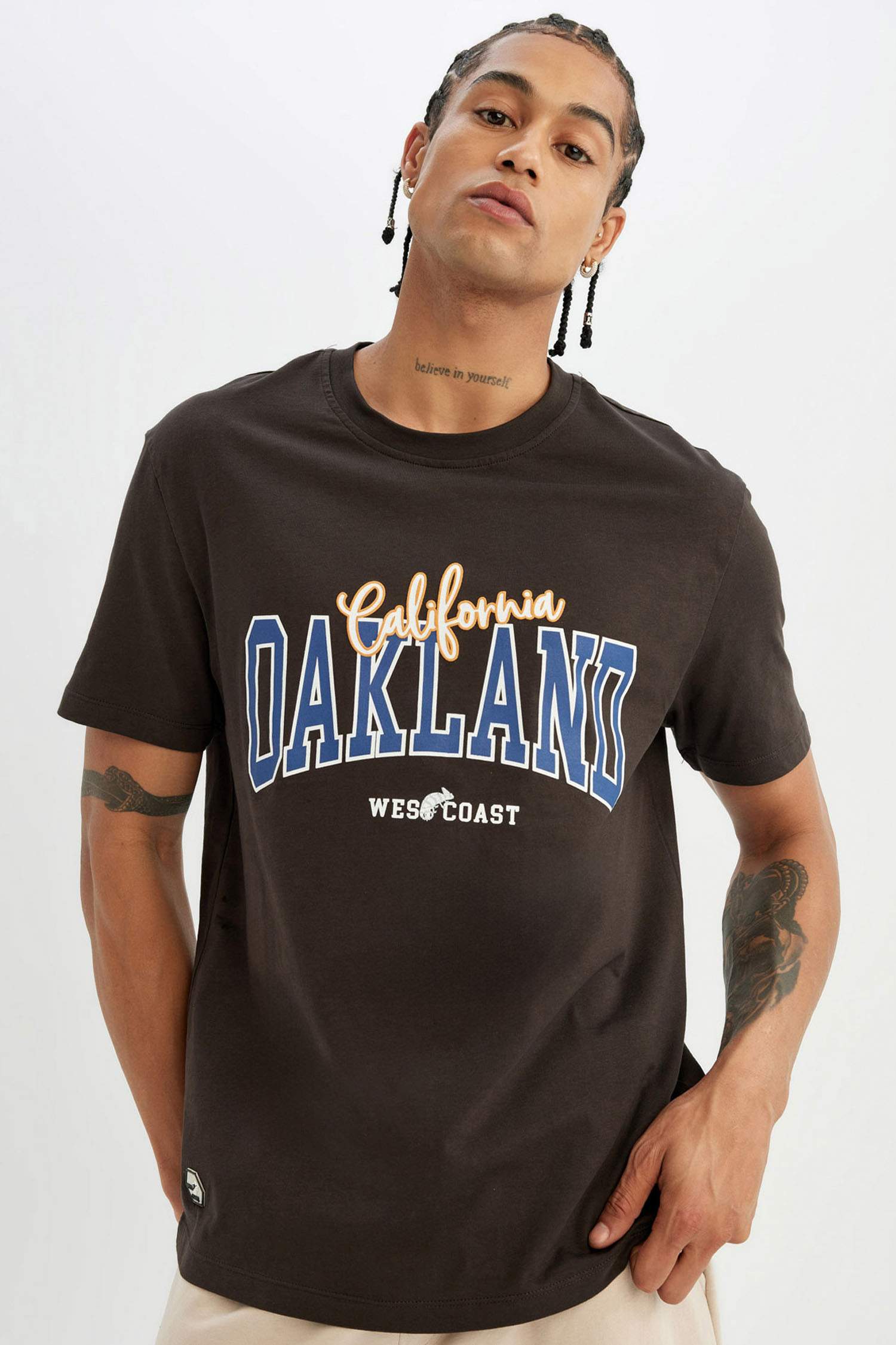 Regular Fit Crew Neck Short Sleeve T-Shirt