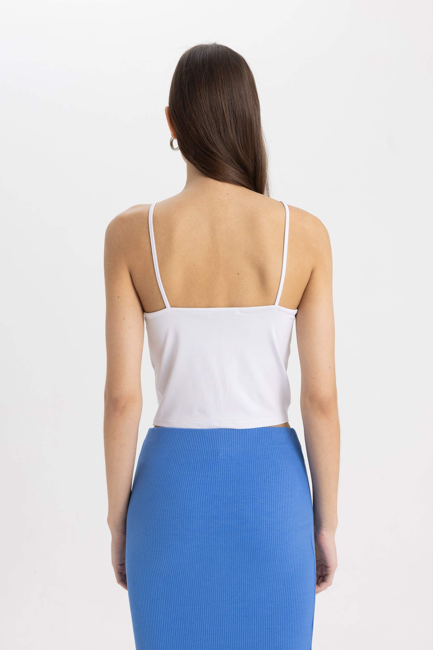 Fitted U Yaka Askılı Beyaz Basic Düz Atlet