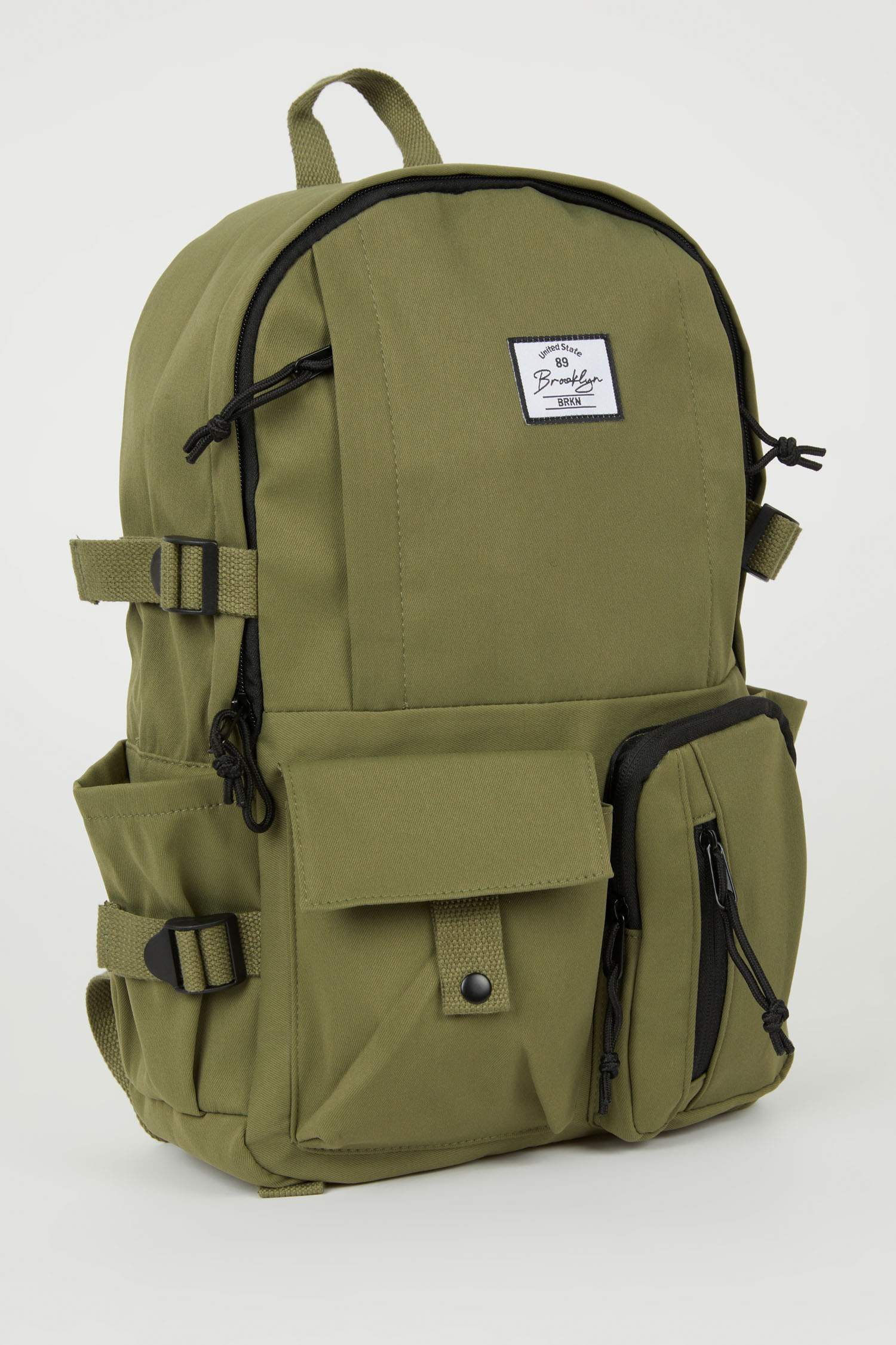 جنطة مدرسة للجنسين