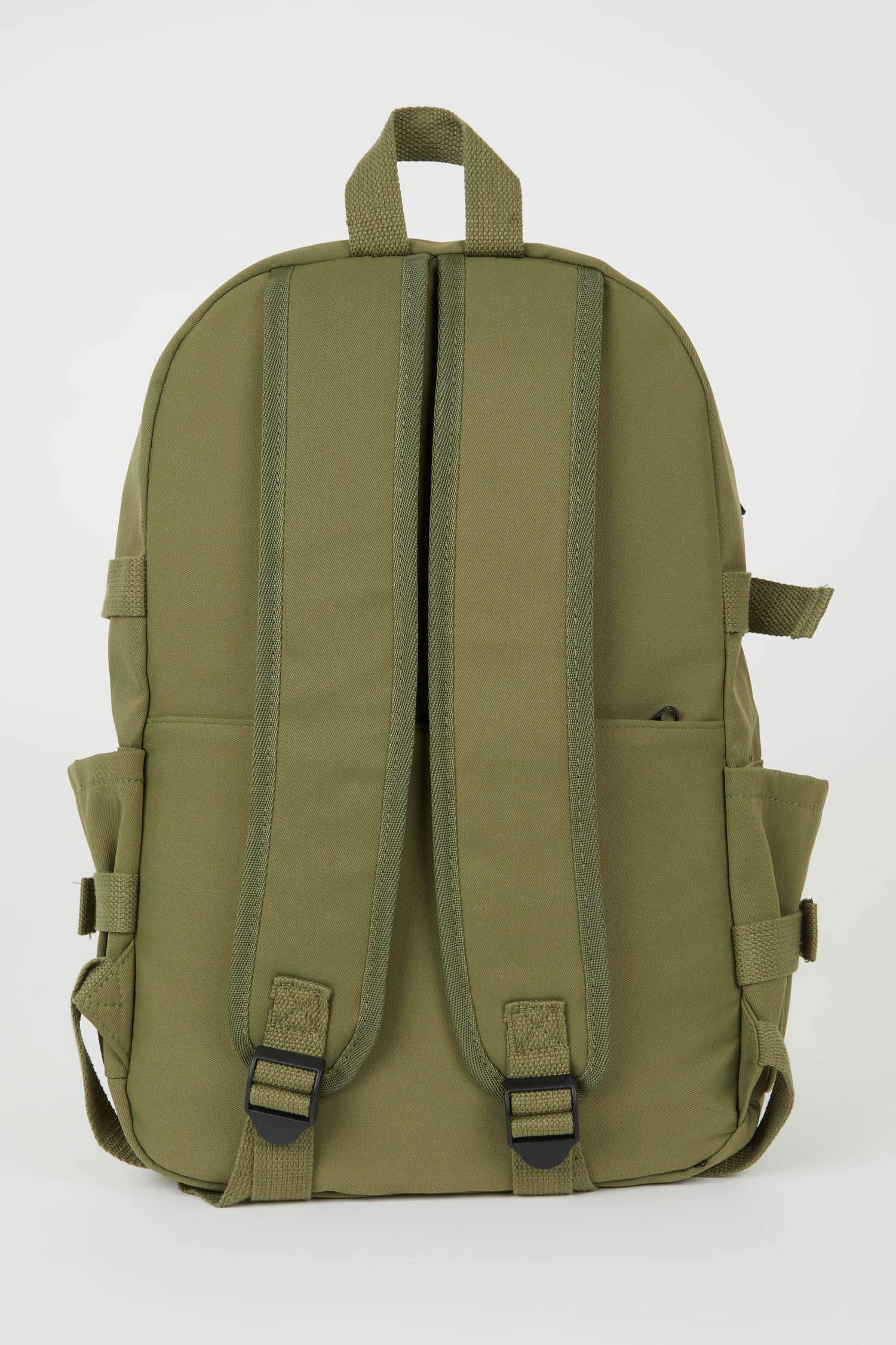 جنطة مدرسة للجنسين