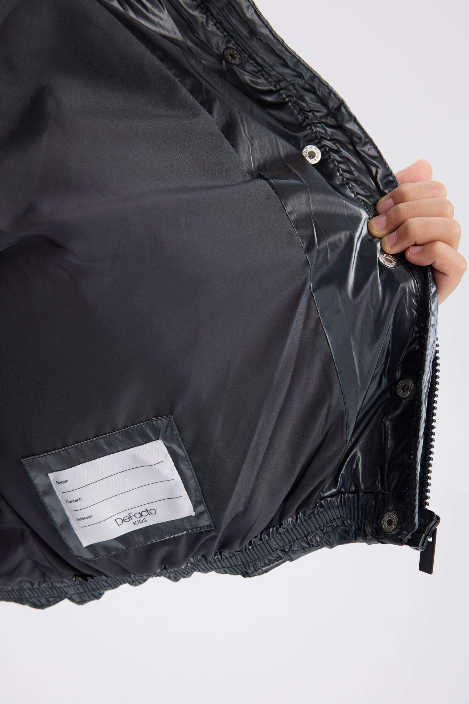 Kız Çocuk Su Geçirmez Kapüşonlu Fermuarlı Çıtçıtlı Mont