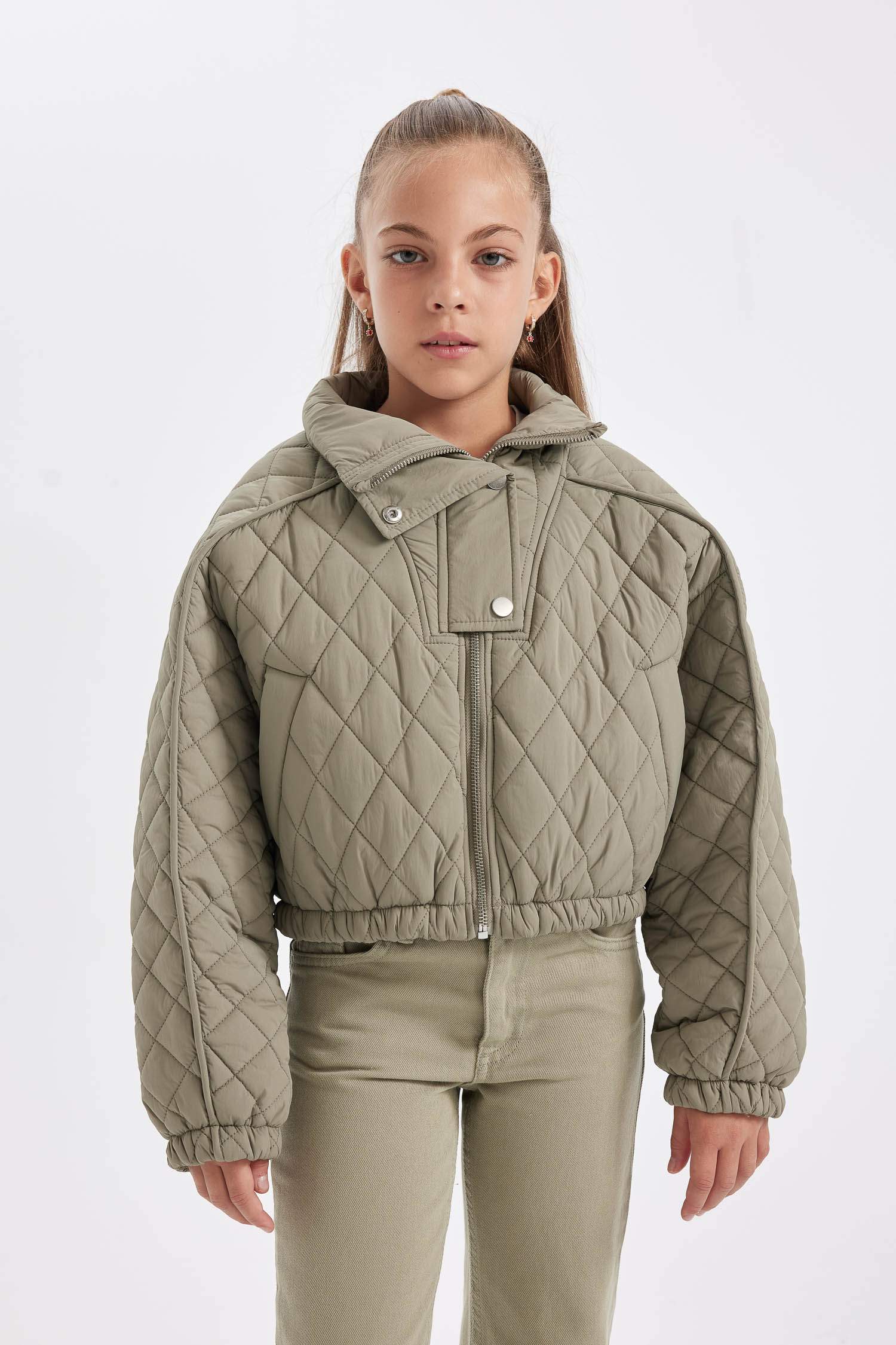 Kız Çocuk Su Geçirmez Dik Yaka Çıtçıtlı Kapitone Beli Lastikli Cepli Şişme Mont