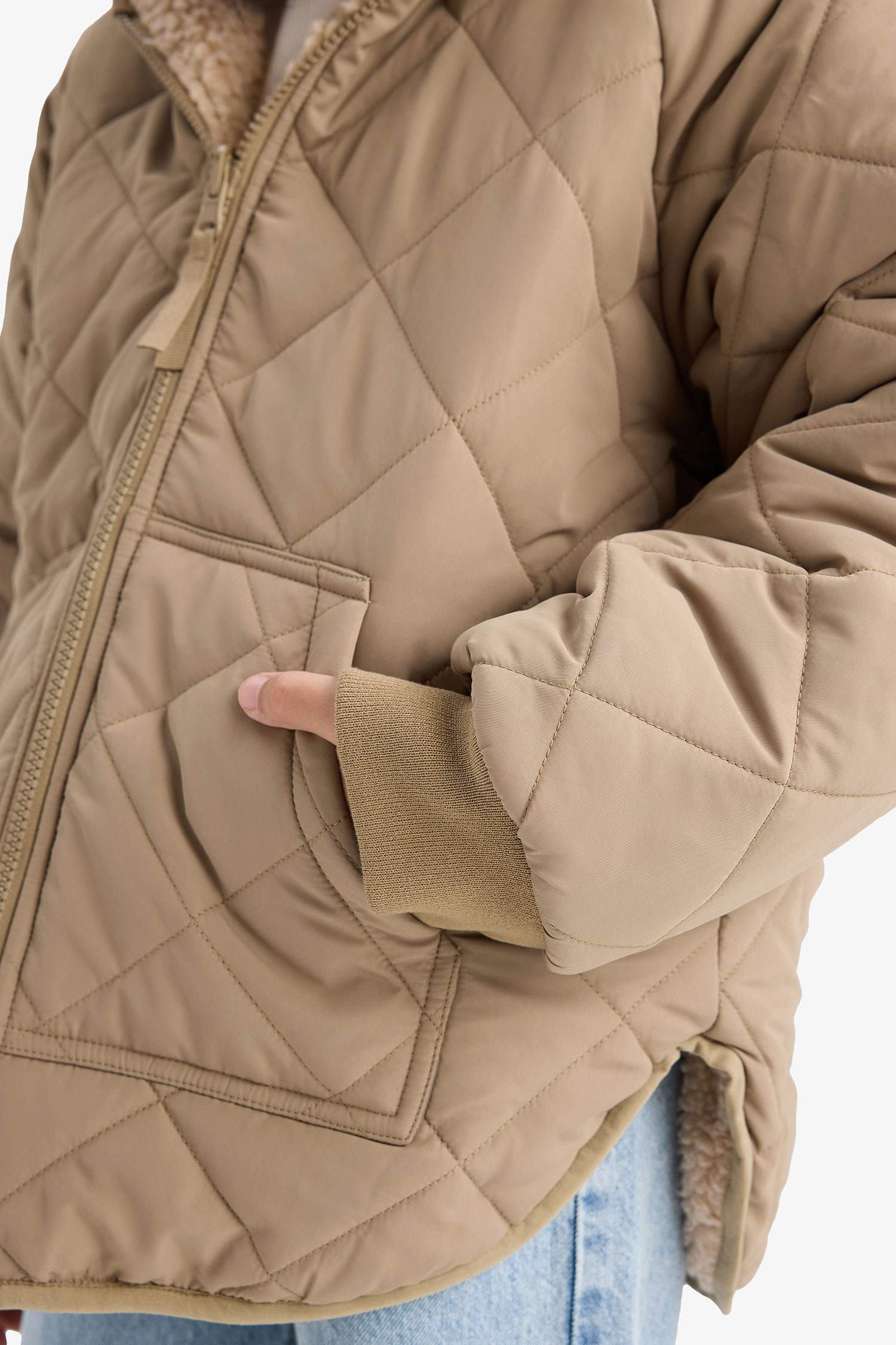 قمصلة نفخ بناتي ذو وجهين بغطاء للرأس