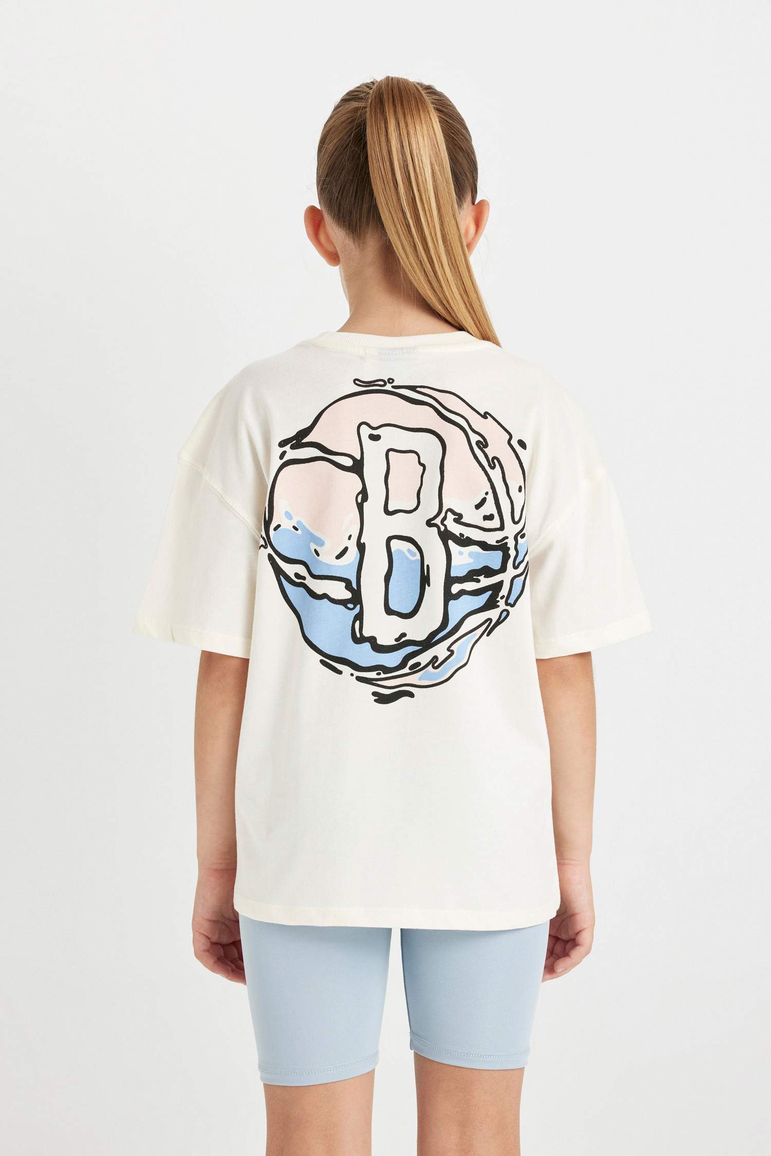 Kız Çocuk NBA Brooklyn Nets Relax Fit Bisiklet Yaka Kısa Kollu Tişört