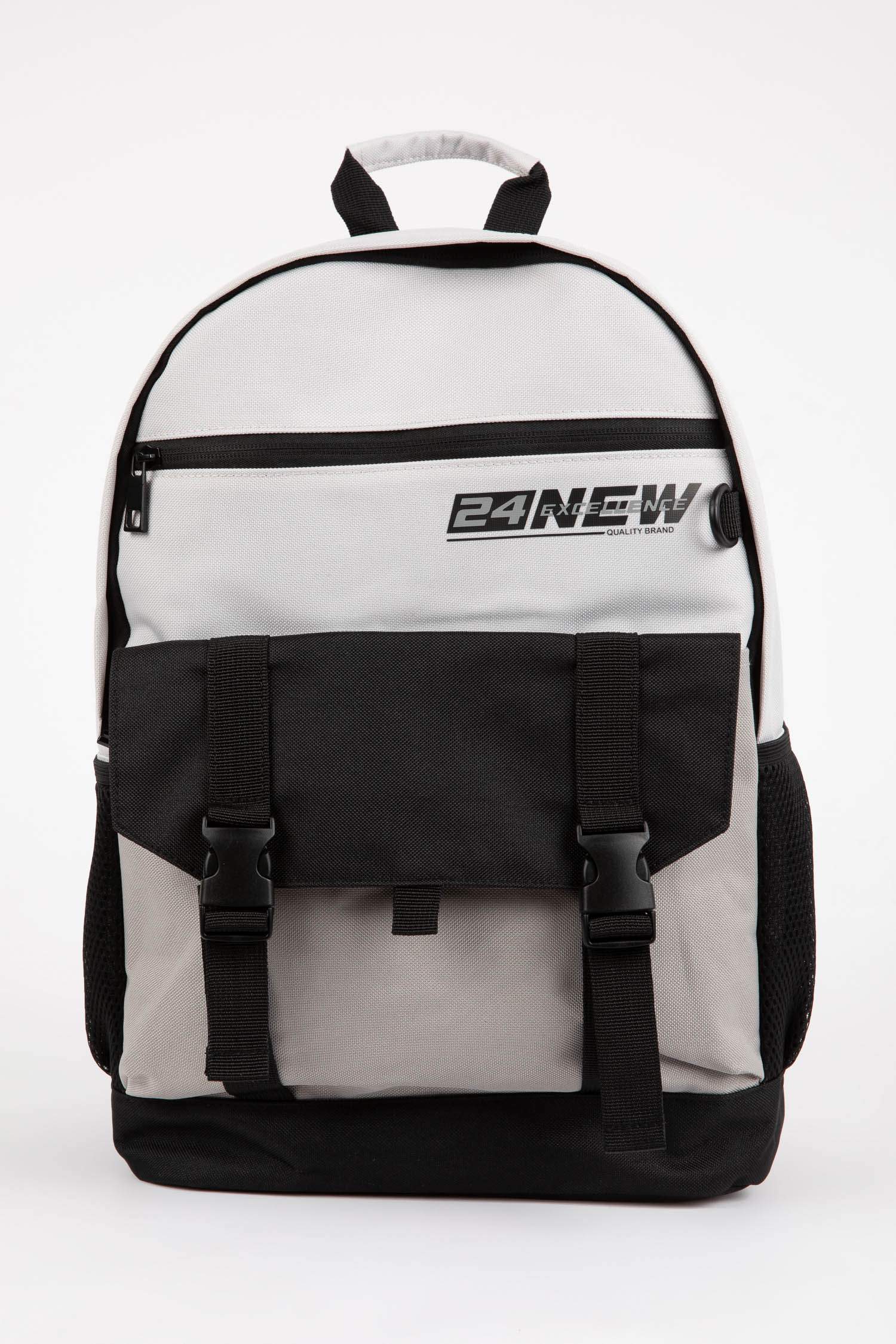 جنطة مدرسة للجنسين