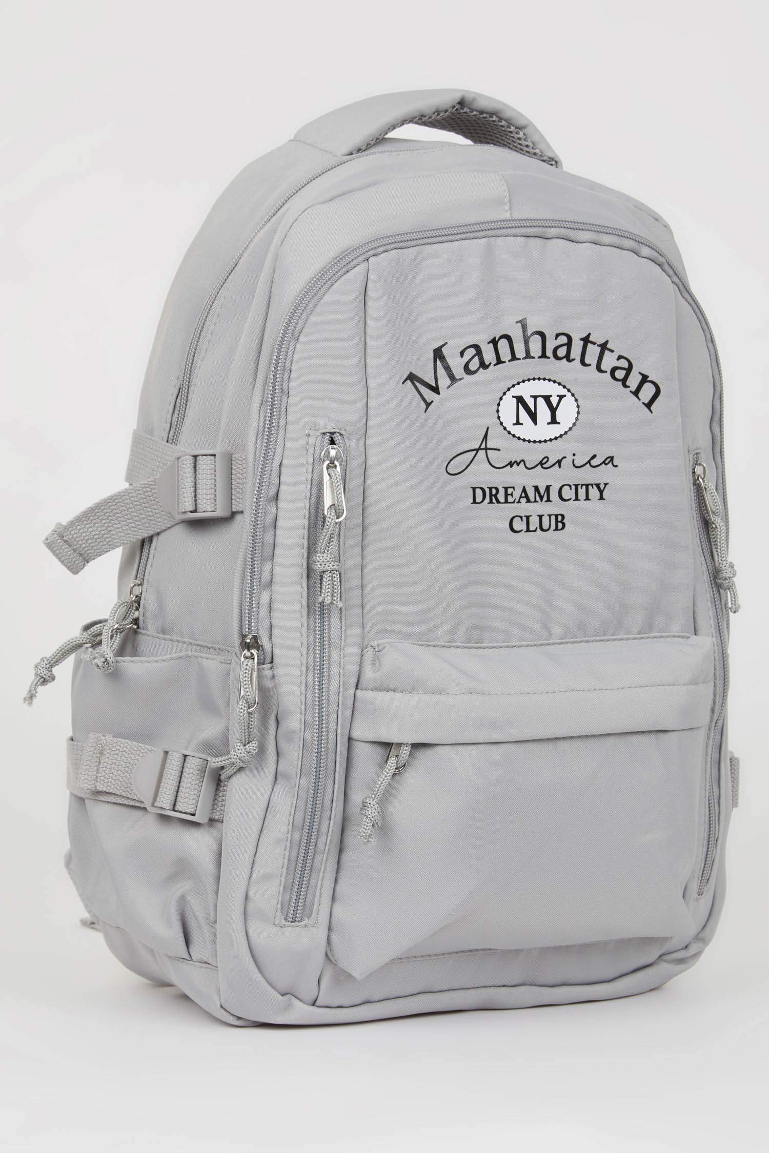 جنطة مدرسة للجنسين