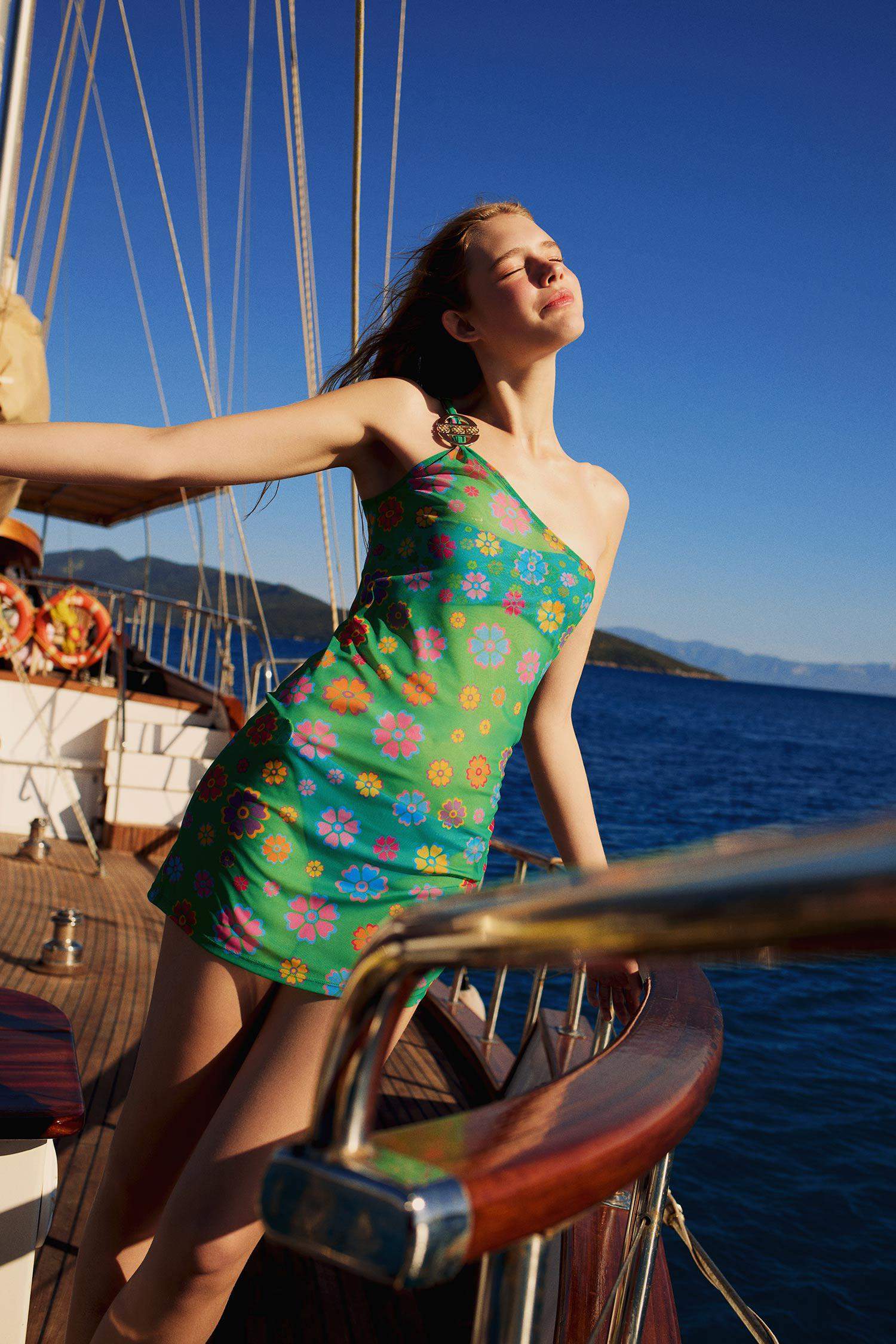 Regular Fit Floral Tulle Beachwear