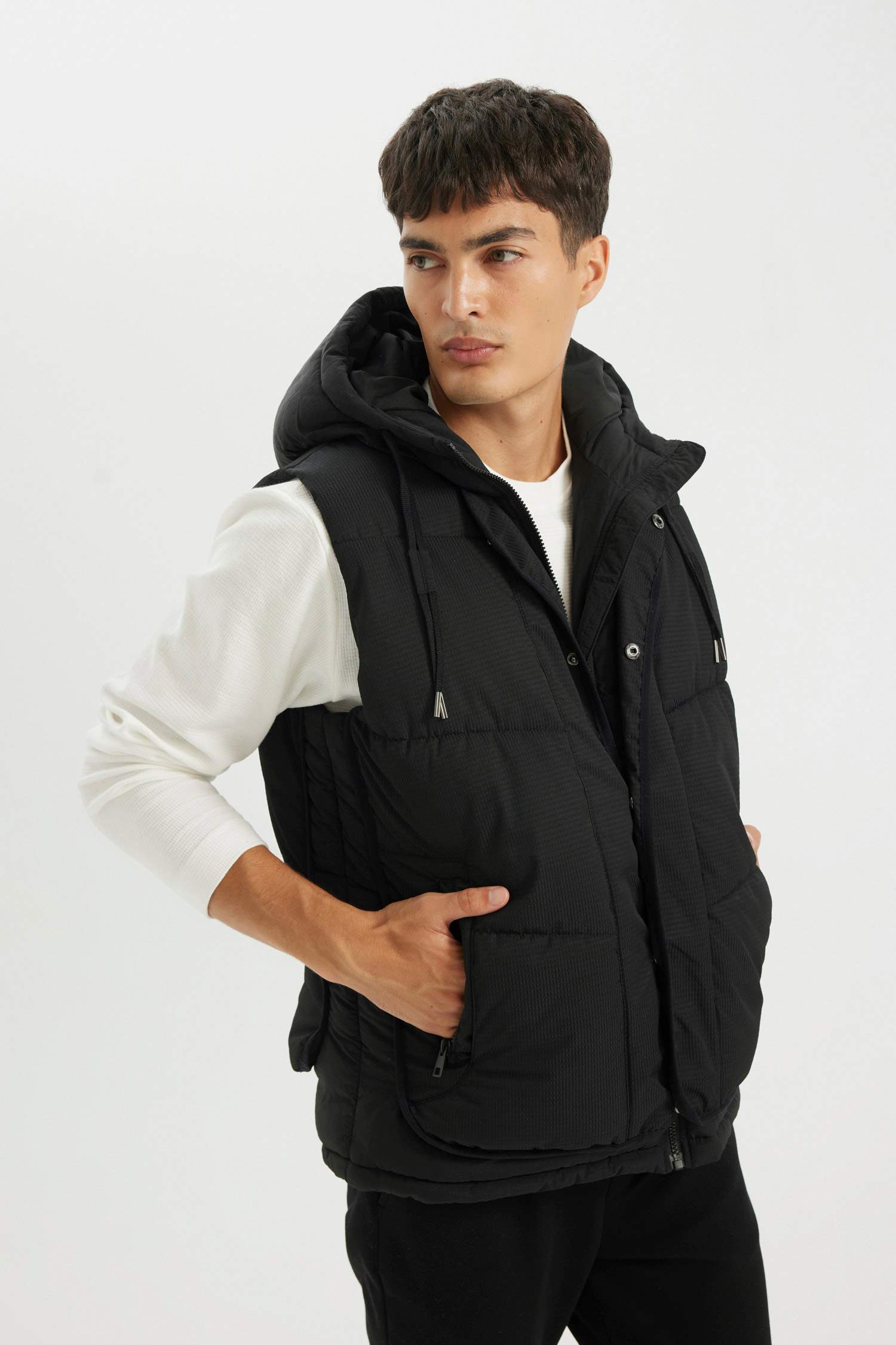 Regular Fit Hooded Zippered Snap Closure Pocket Puffer Vest