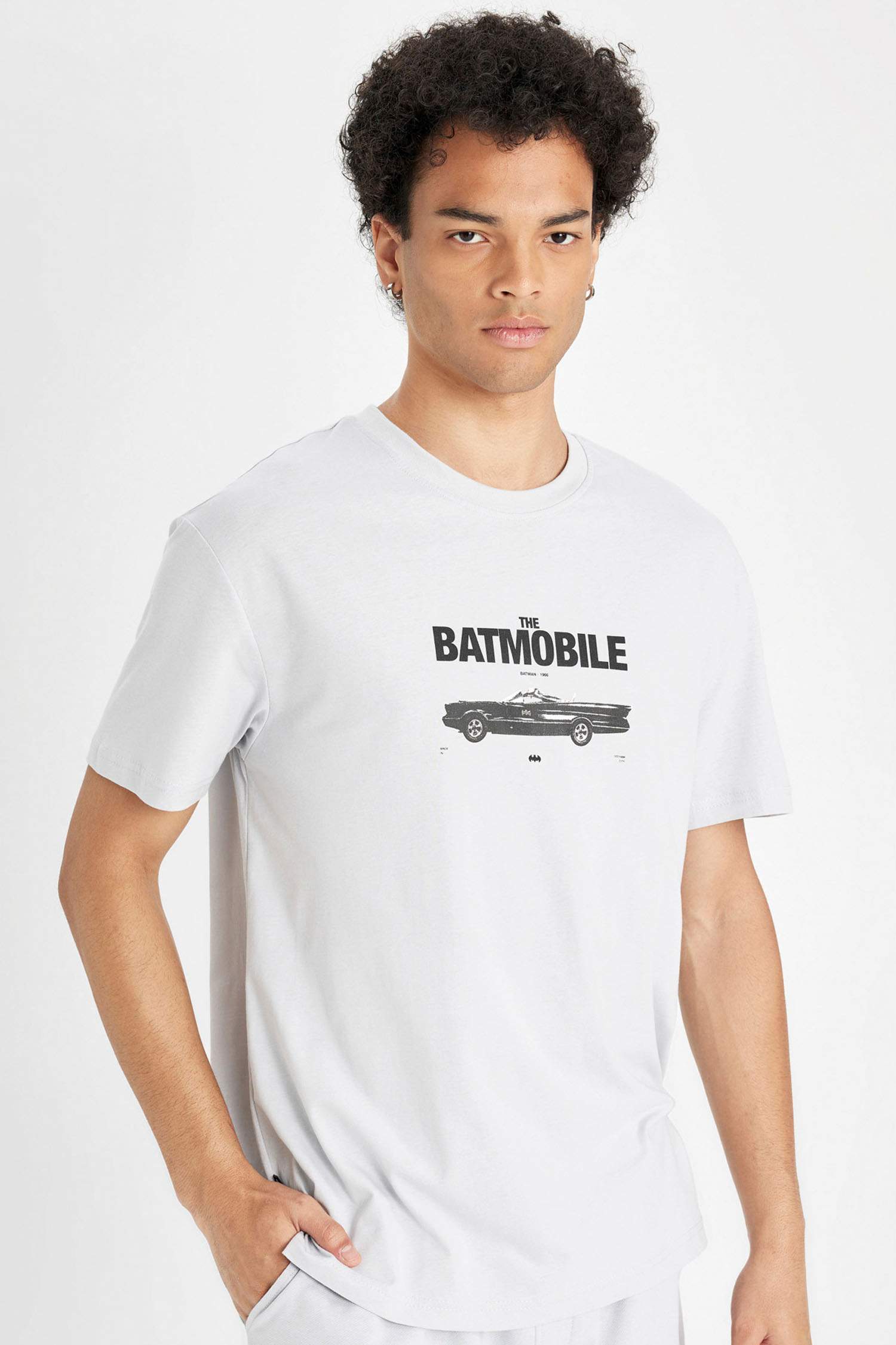 Batman 85 Regular Fit Crew Neck Short Sleeve T-Shirt