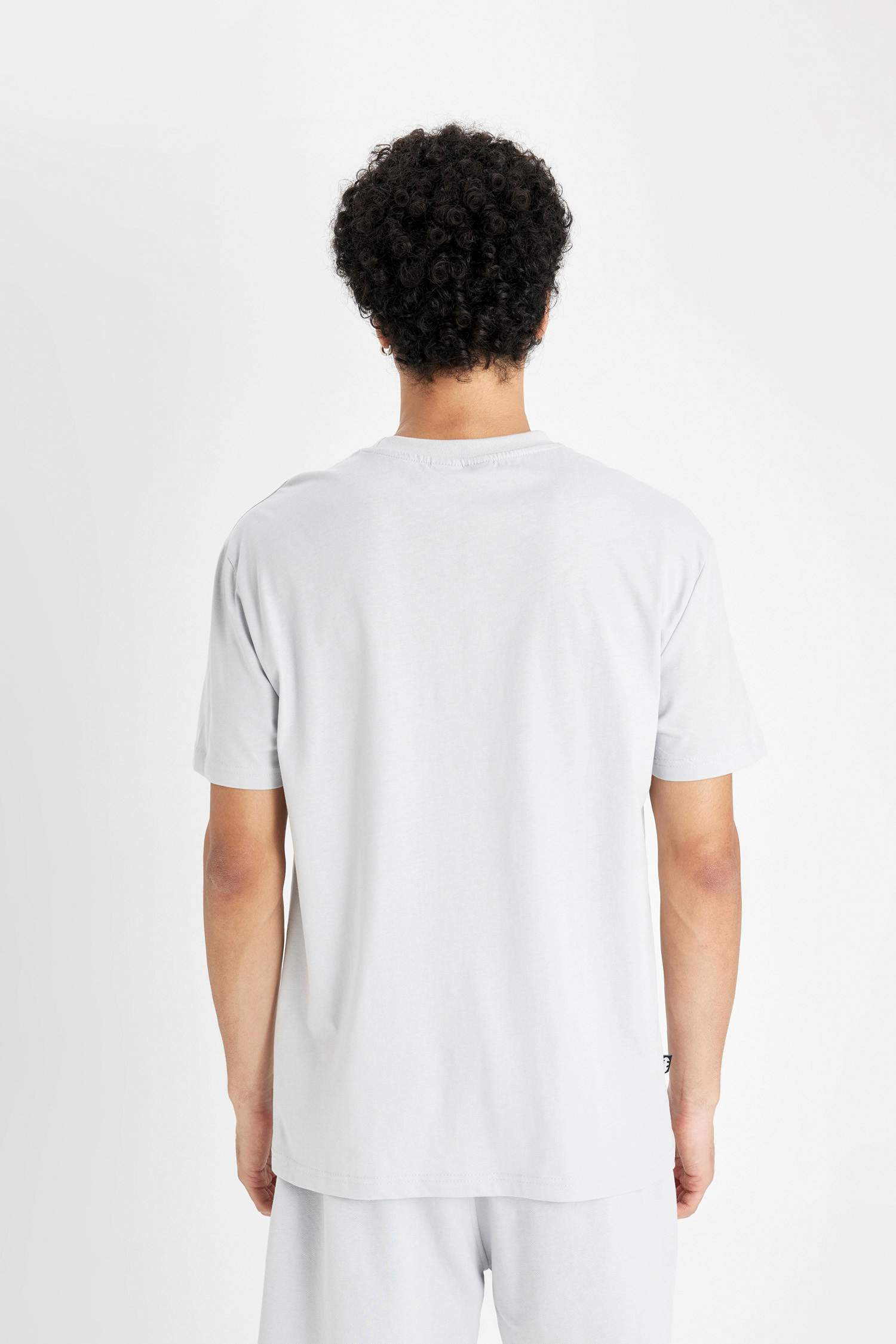 Batman 85 Regular Fit Crew Neck Short Sleeve T-Shirt