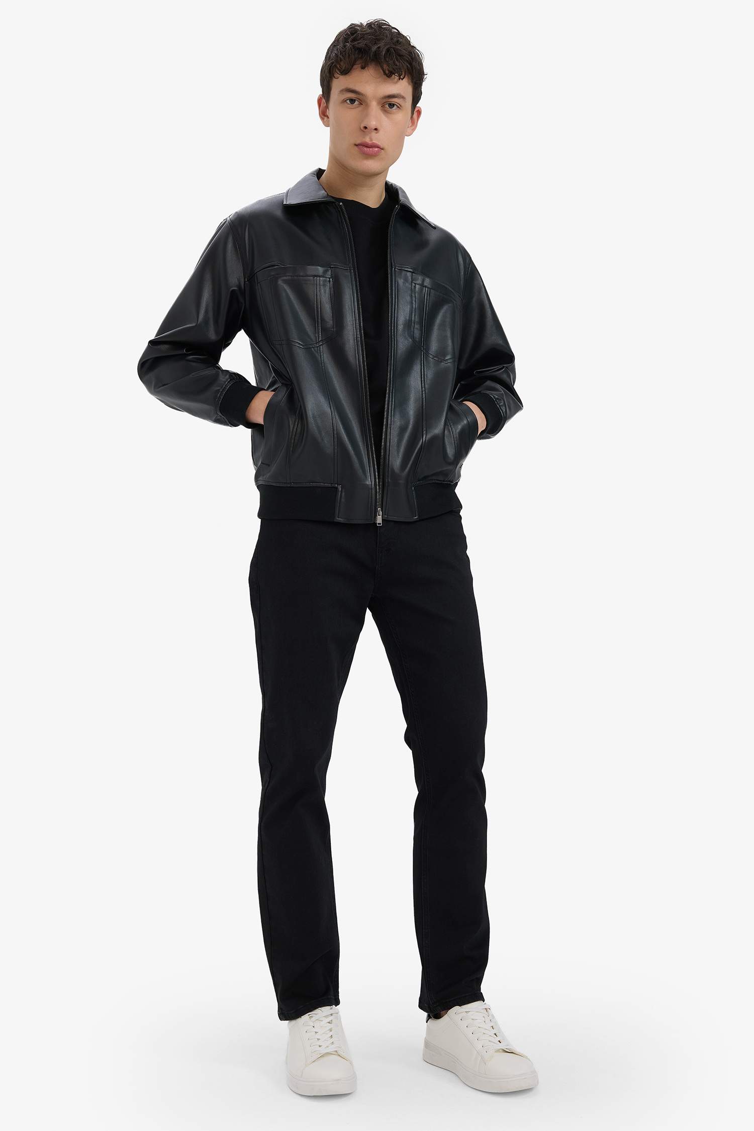 Su İtici Regular Fit Gömlek Yaka Fermuarlı İç Cepli Suni Deri Mevsimlik Ceket Mont