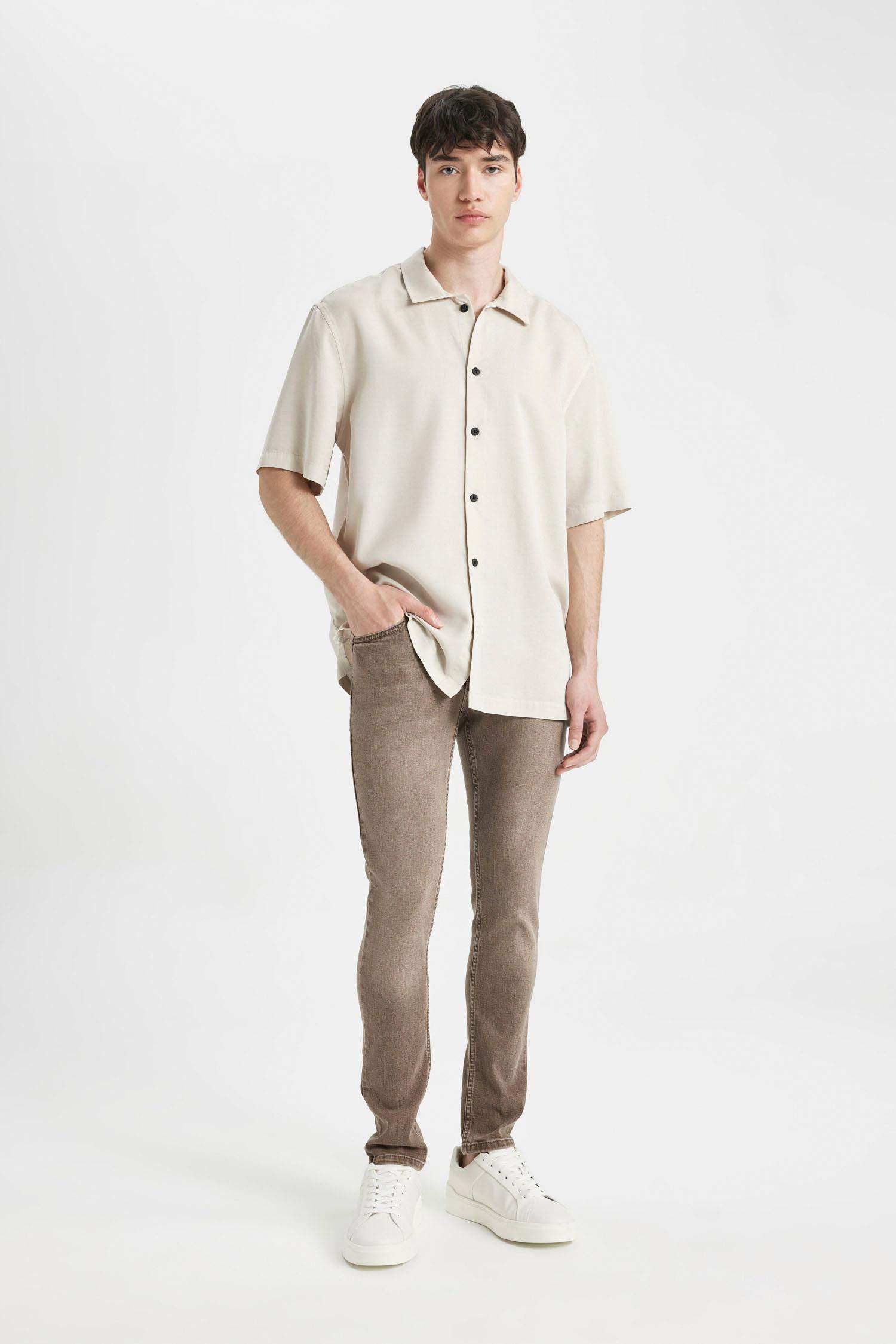 بنطلون جينز بيدرو سليم فيت برجل ضيق وخصر عادي