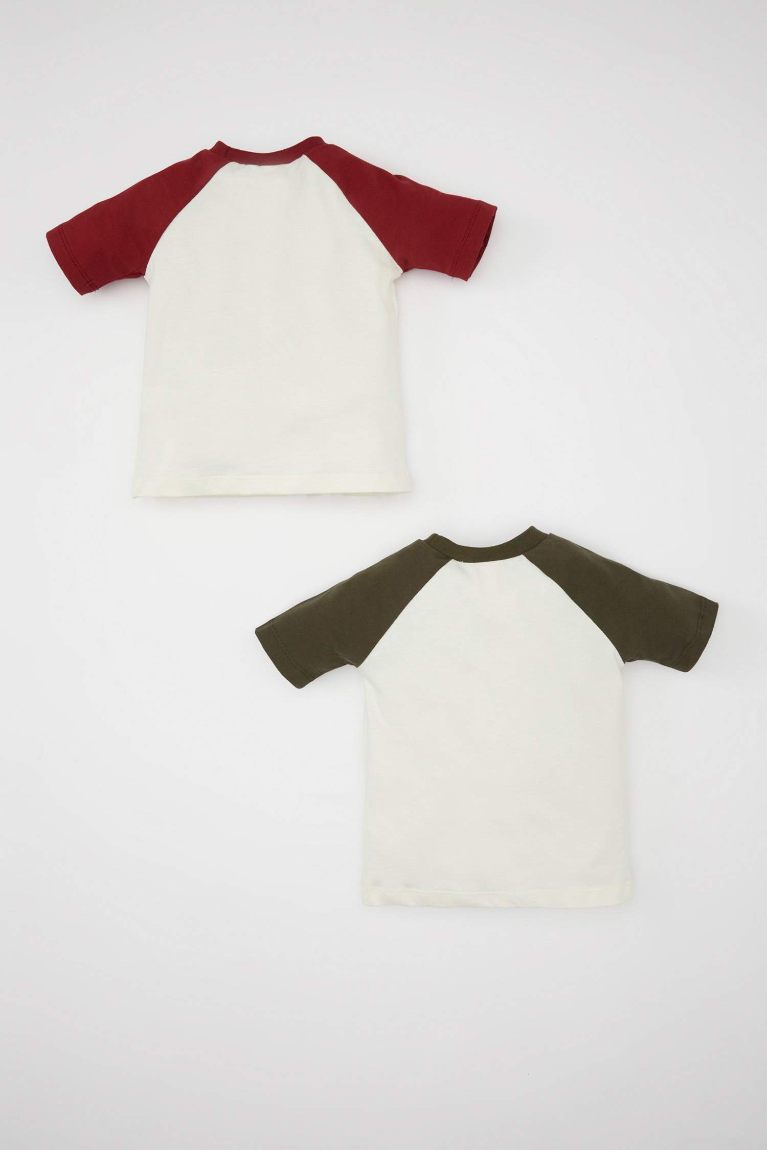 2 piece Regular Fit Slogan Short Sleeve T-Shirt