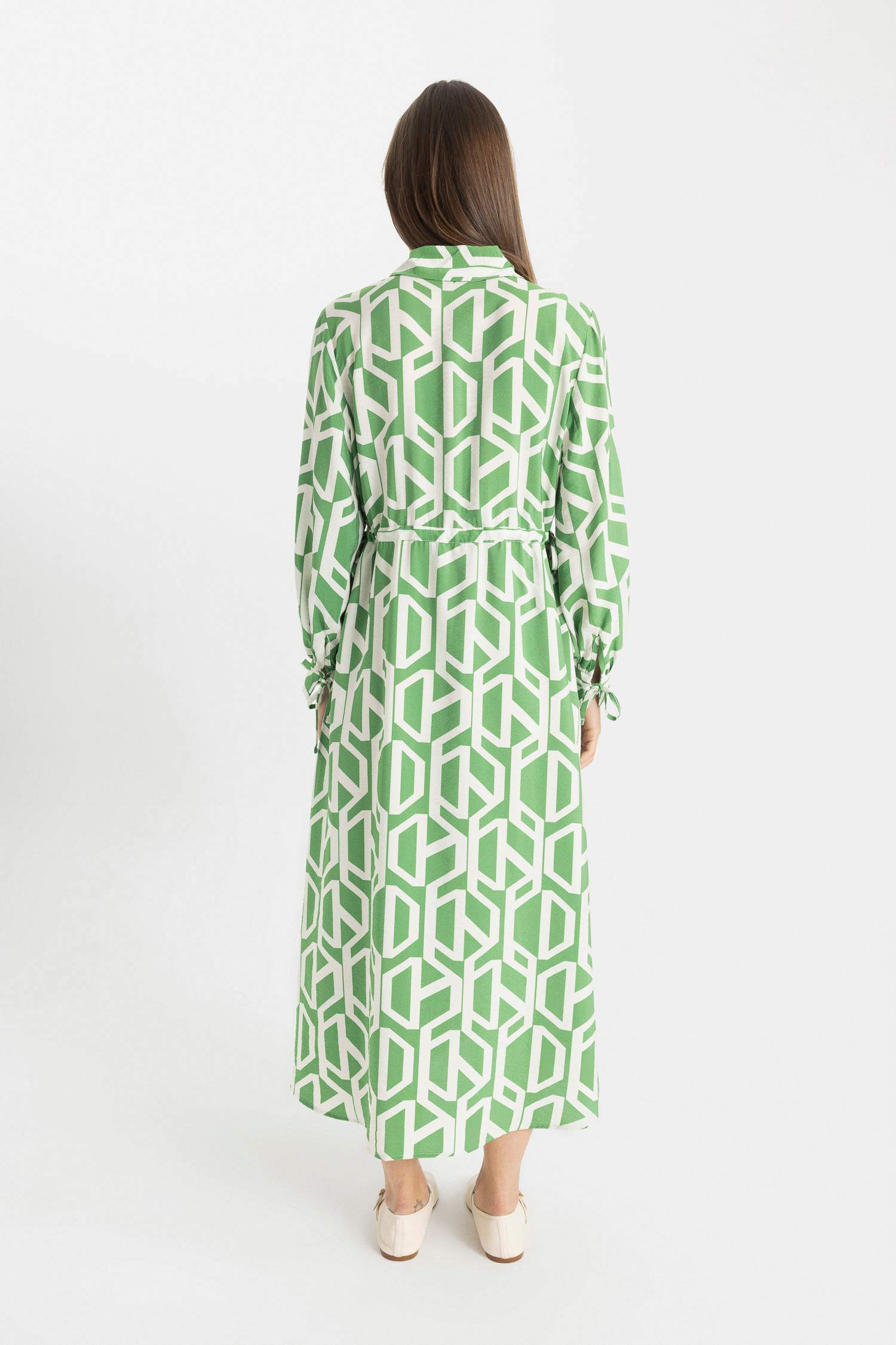 فستان طويل مخطط كم بوبلين برقبة قميص