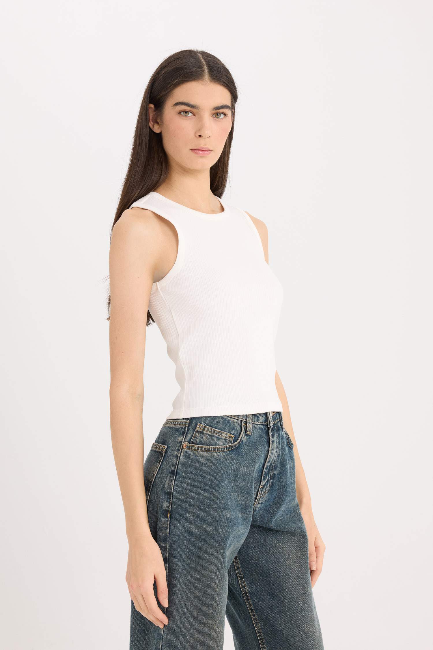 ديباردور سليم مضلع برقبة هالتر