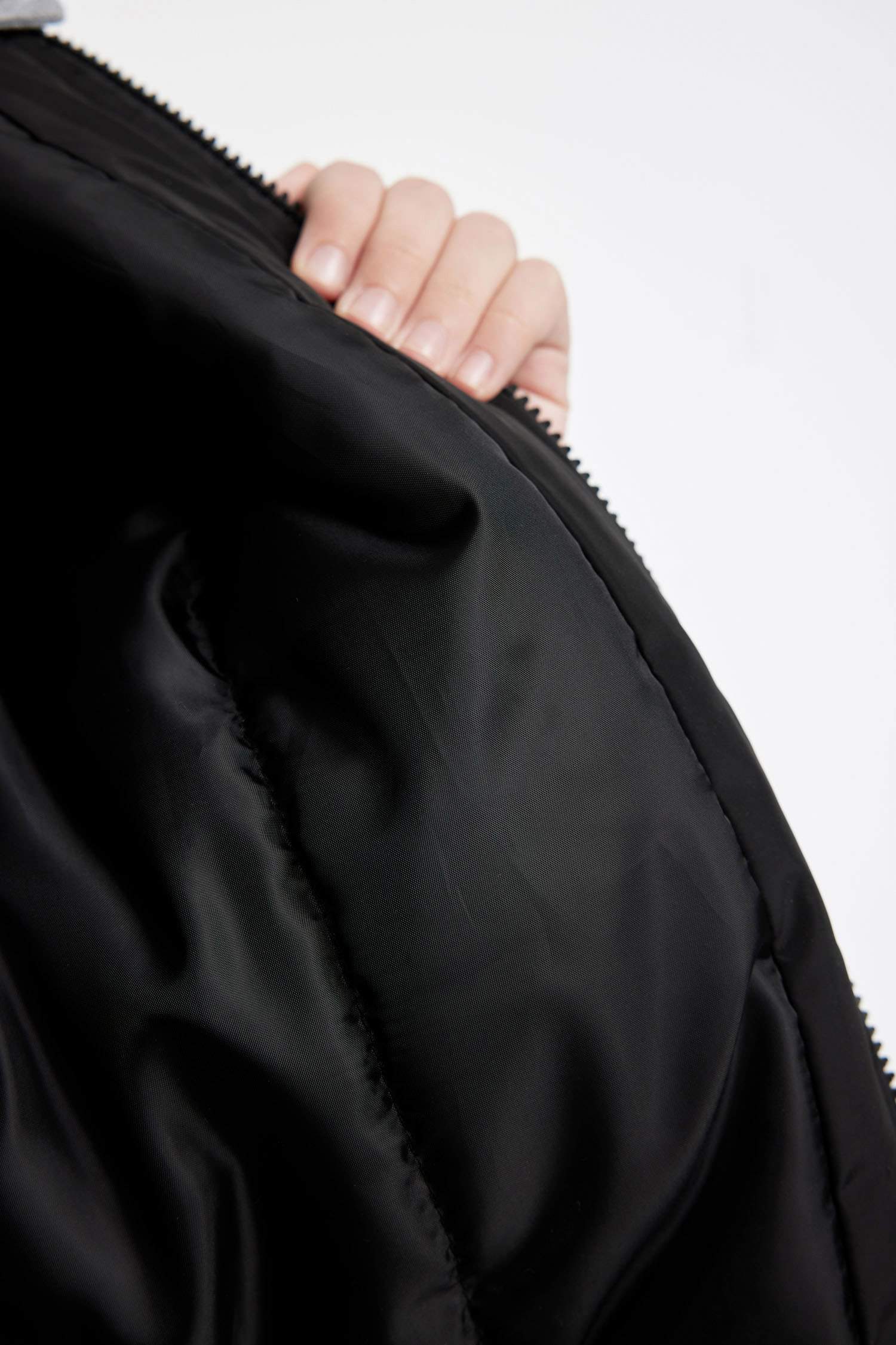 Erkek Çocuk Su Geçirmez Çıkarılabilir Kapüşonlu Kolej Yaka Fermuarlı Ribana Kollu Bomber Mont