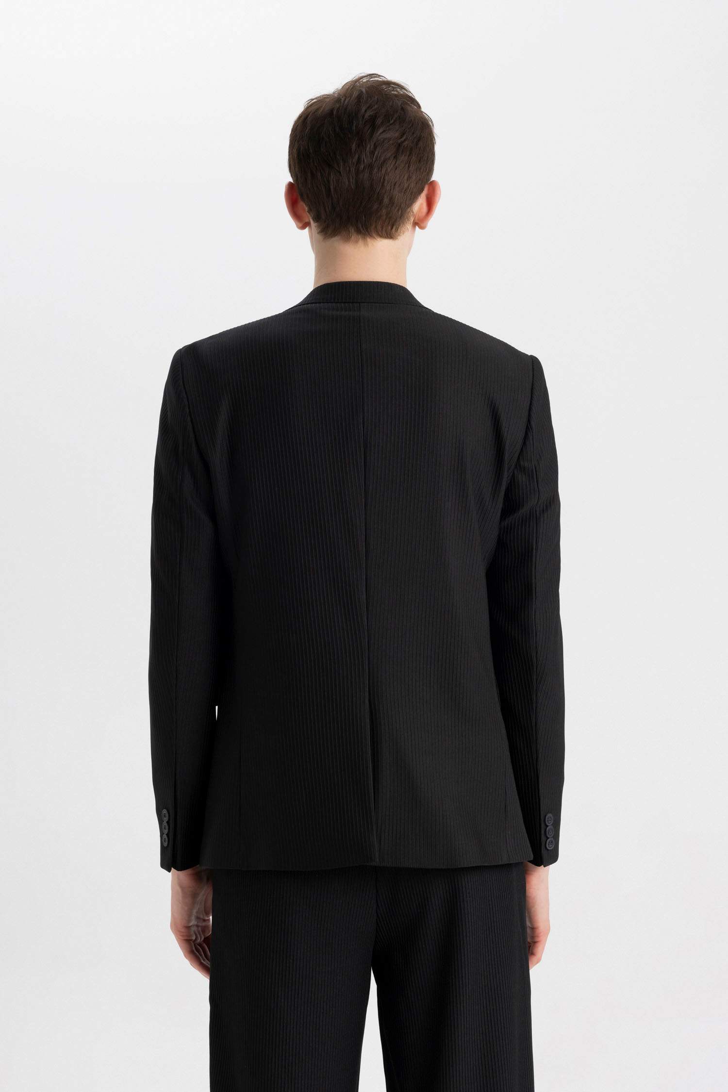 بليزر مودرن فيت مبطن