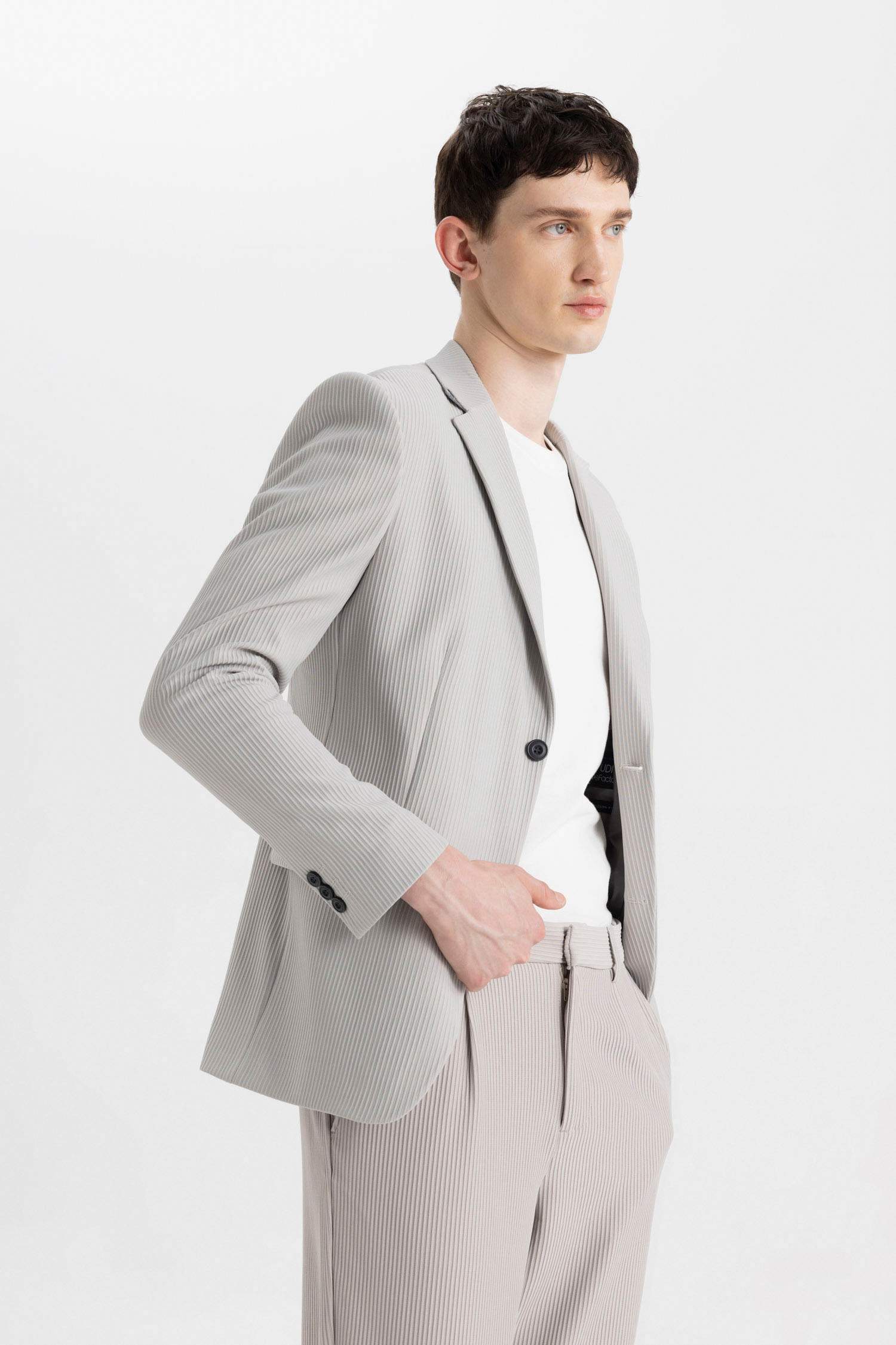 Modern Fit Düğmelı Astarlı Blazer Ceket