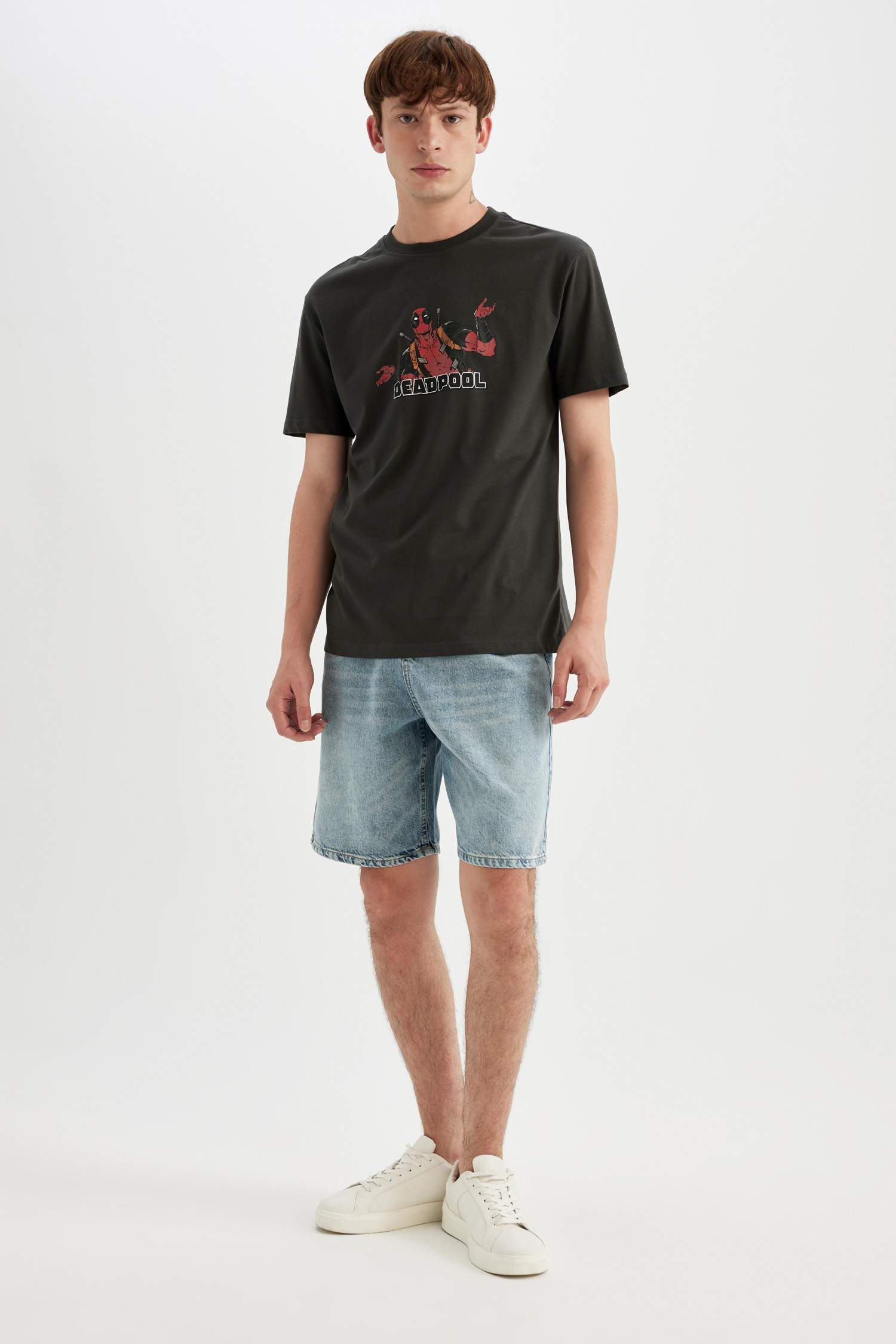 Deadpool Regular Fit Crew Neck Printed T-Shirt