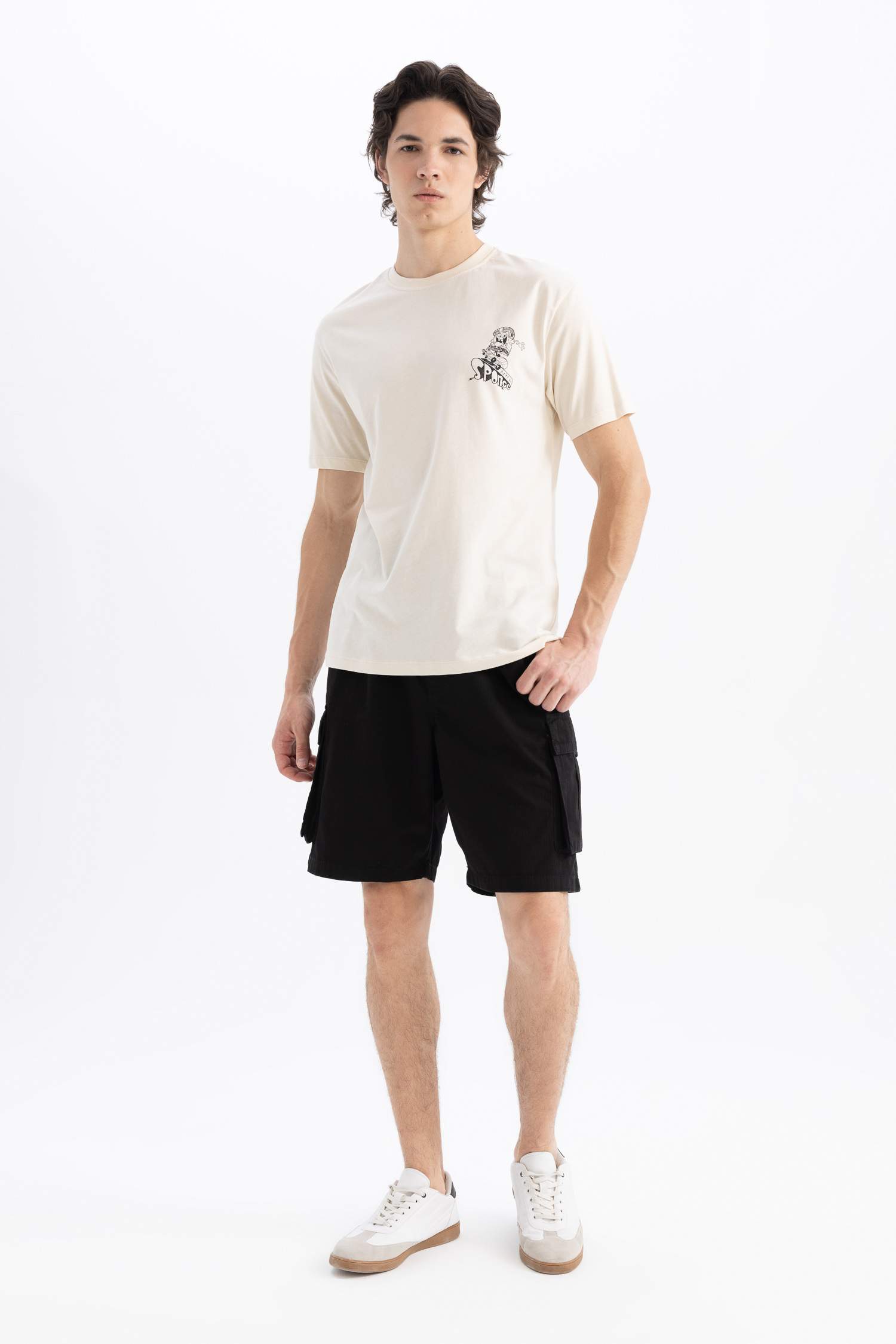 SpongeBob Regular Fit Bisiklet Yaka Kısa Kollu Tişört