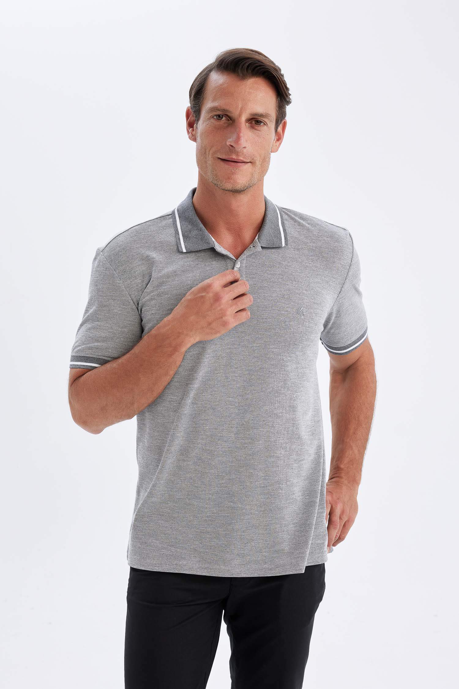 New Regular Fit Kısa Kollu Pike Polo Tişört