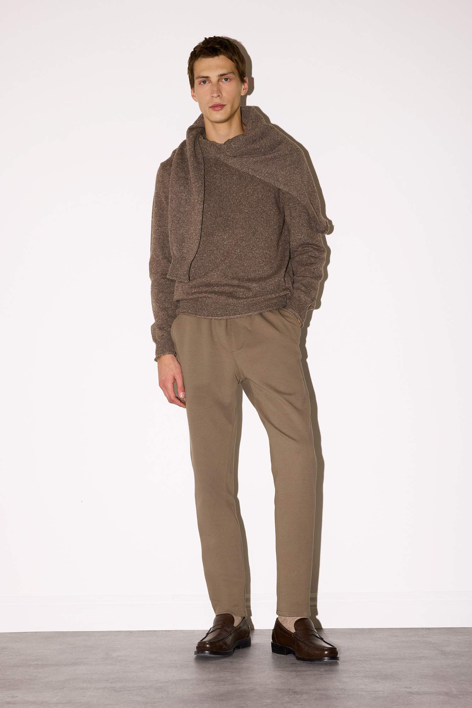 Regular Fit Super Skinny Hem Trousers