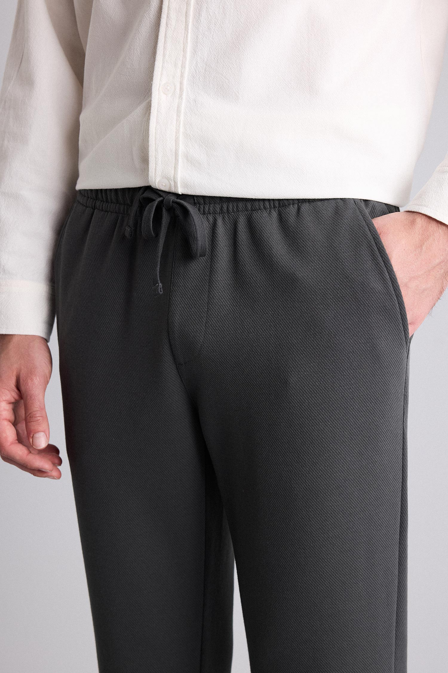 DeFacto Pamuklu Beli Lastikli Kısa Paça Pantolon görsel 4