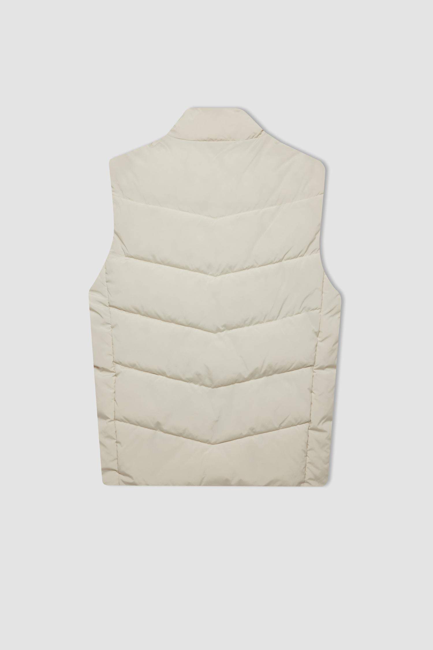 Su İtici Rüzgar Geçirmez Normal Kesim Dik Yaka Fermuarlı Cepli Şişme Yelek