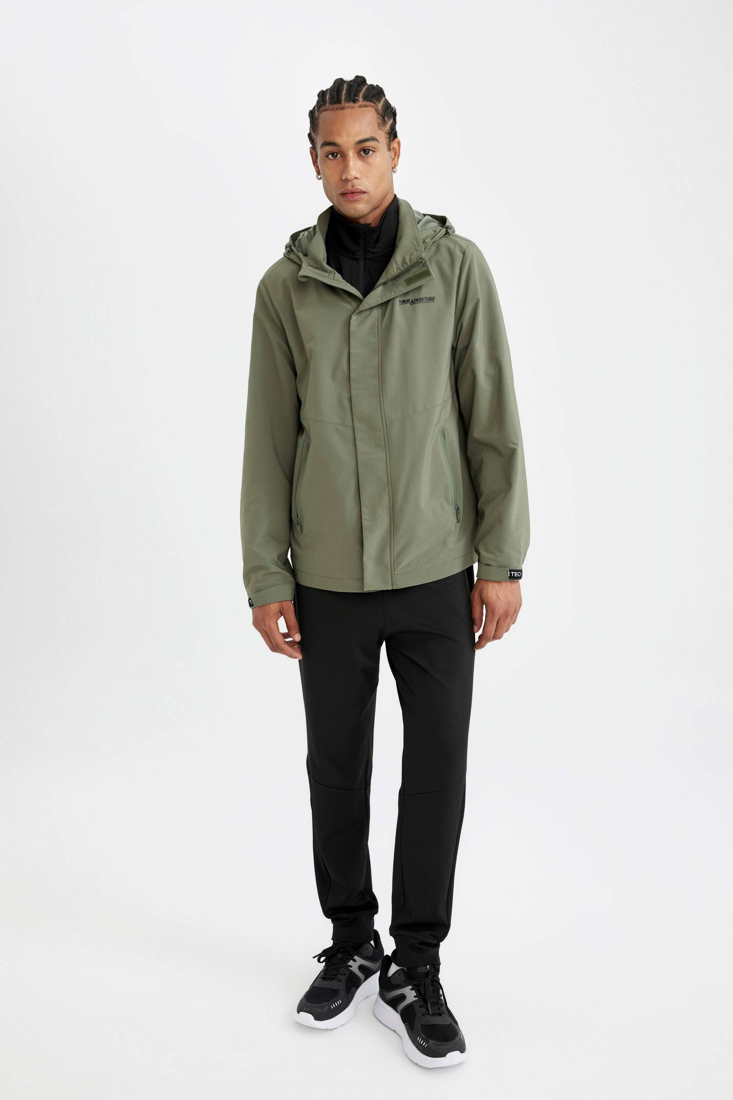 DeFactoFit Su İtici Regular Fit Polar Kapüşonlu Fermuarlı Yağmurluk