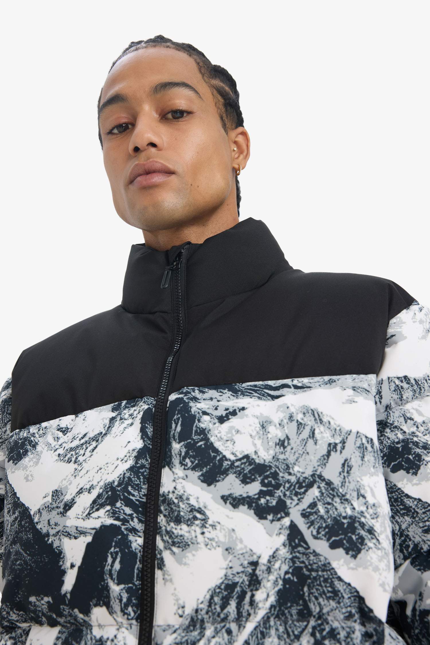 Водонепроницаемая ветрозащитная куртка оверсайз на молнии DeFactoFit.