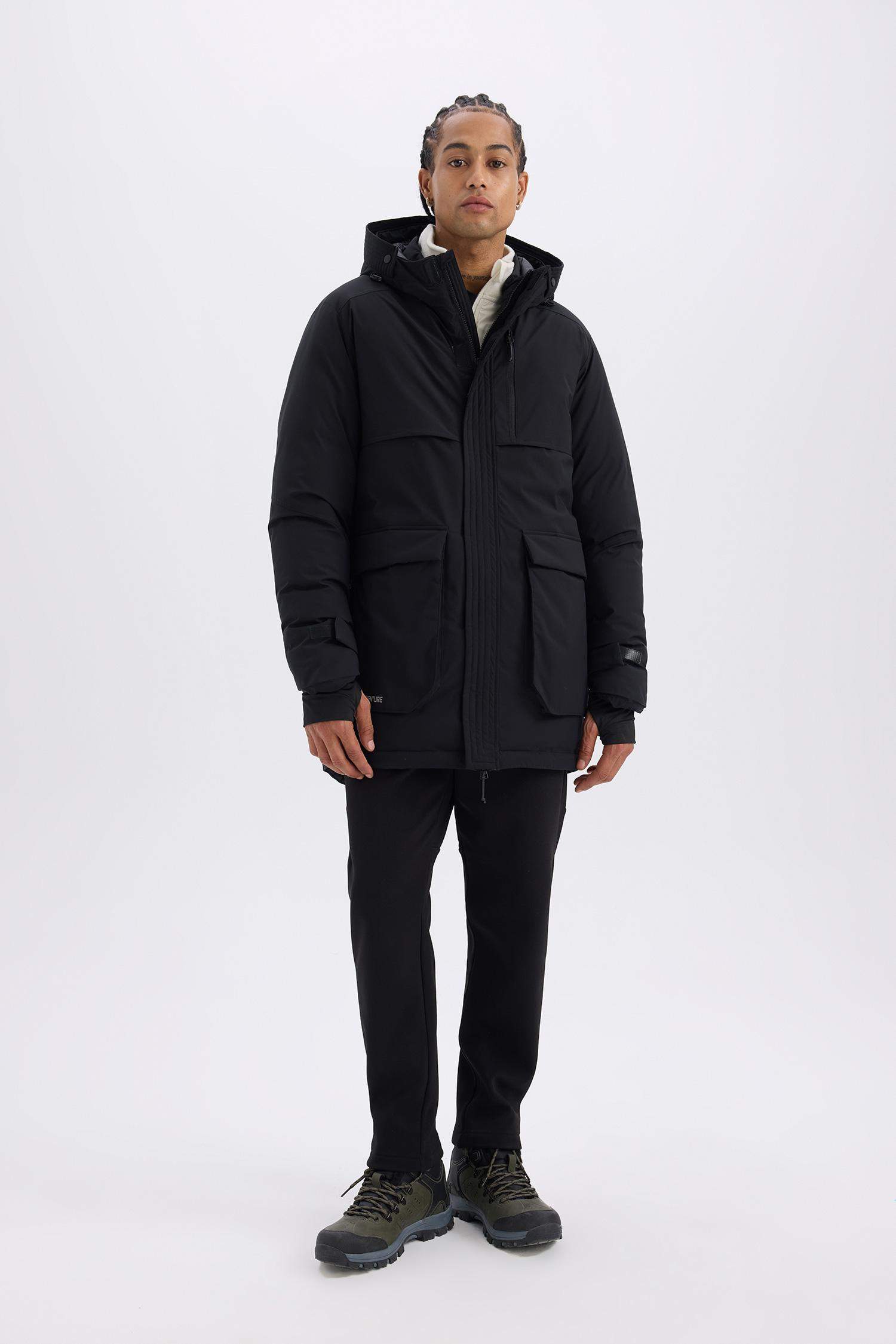 DeFactoFit Su İtici Regular Fit Kapüşonlu Rüzgar Geçirmez Parka Mont