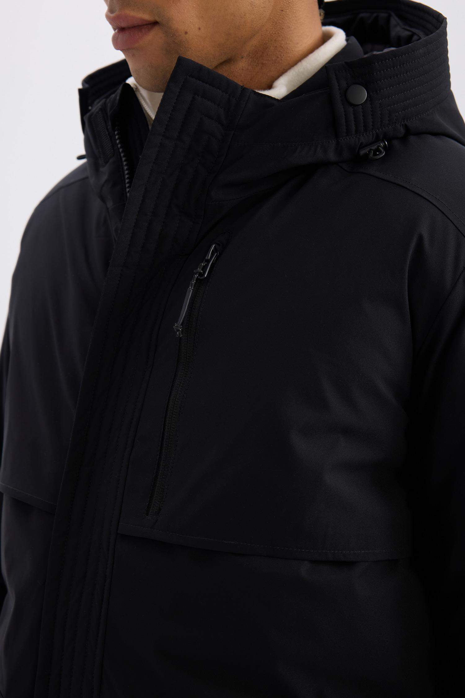 DeFactoFit Su İtici Regular Fit Kapüşonlu Rüzgar Geçirmez Parka Mont