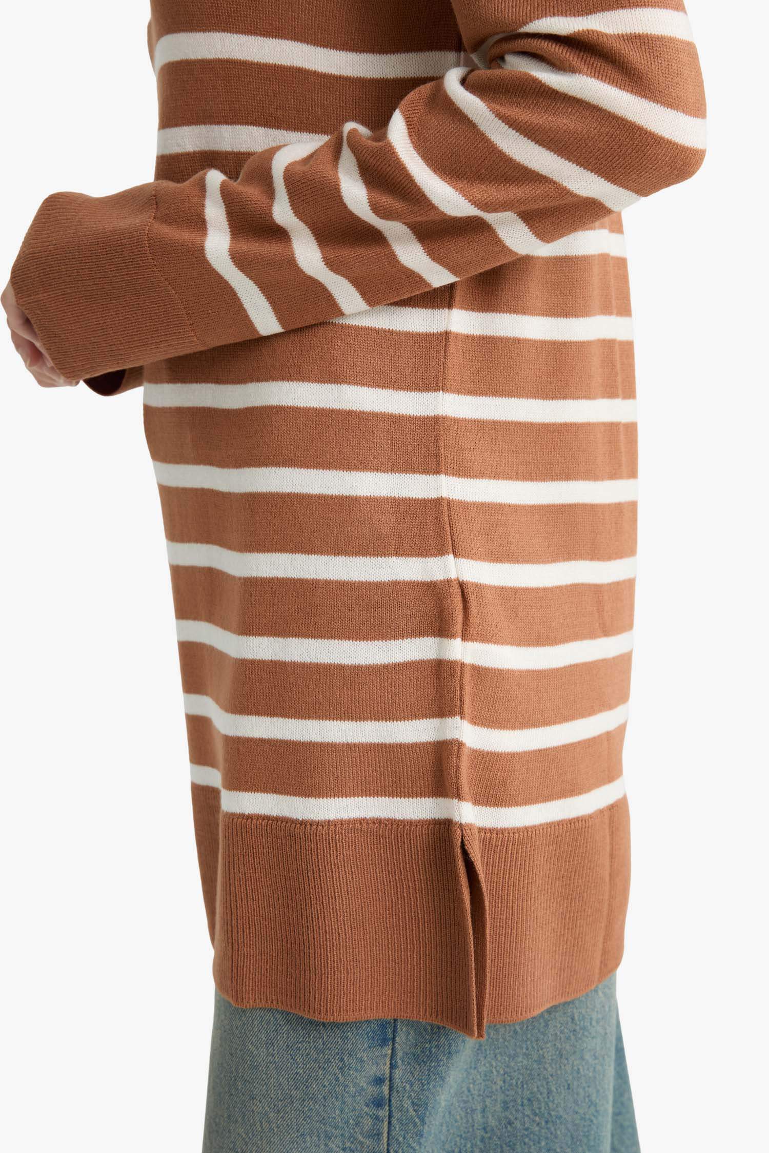 تونيك قصة عادية بياقة مستديرة