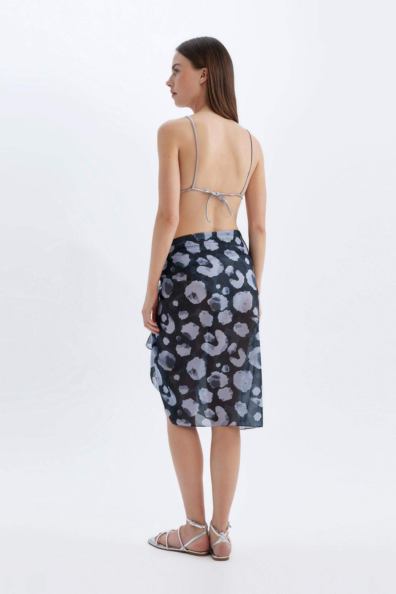 Kadın Desenli Uzun Pareo