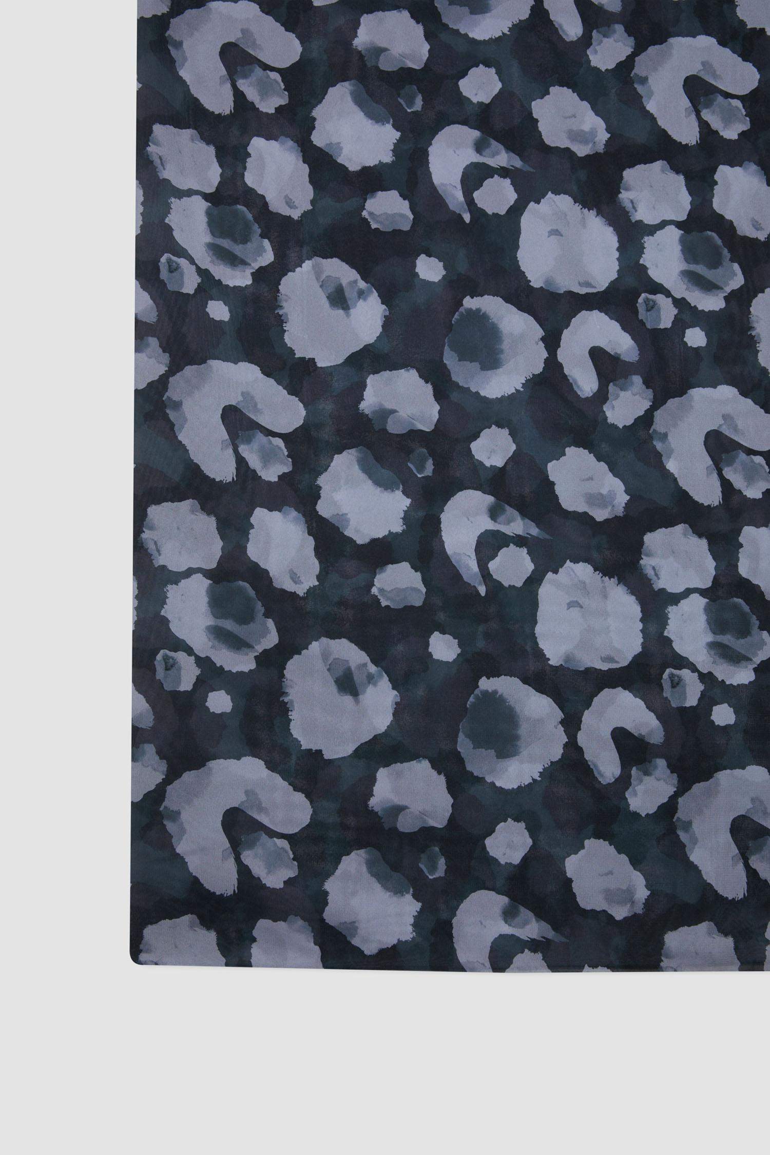 Kadın Desenli Uzun Pareo