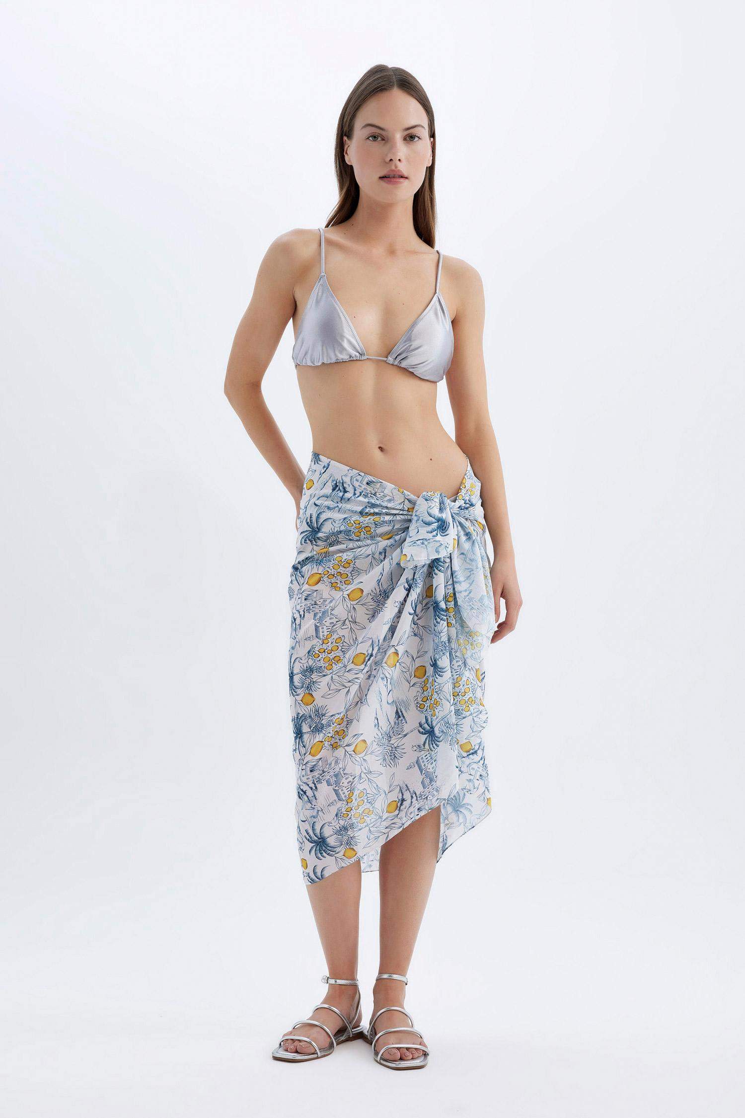 Kadın Desenli Uzun Pareo