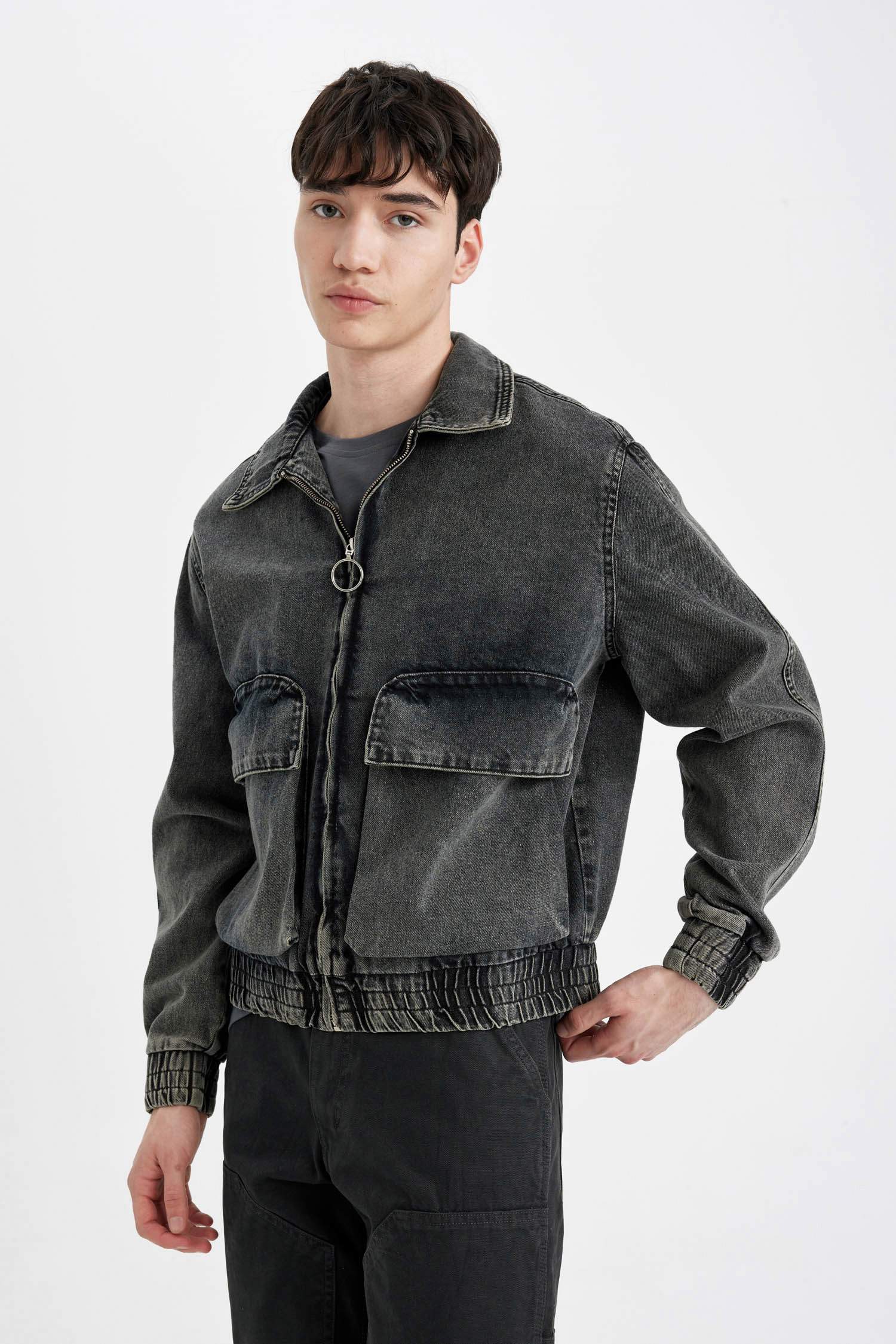 Relax Fit Fermuarlı Cepli Mevsimlik Baharlık Jean Ceket