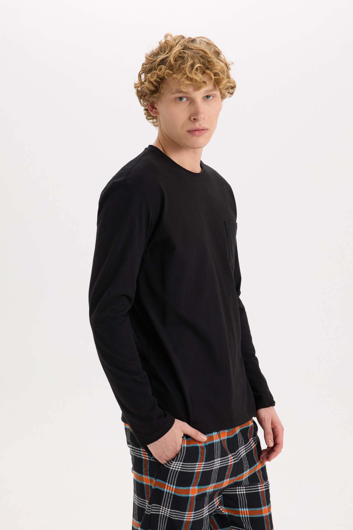 Regular Fit Pijama Takımı Bisiklet Yaka Basic Düz Uzun Kollu Üst Kareli Uzun Alt