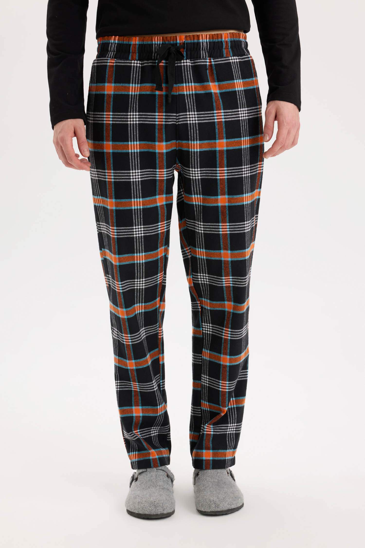 Regular Fit Pijama Takımı Bisiklet Yaka Basic Düz Uzun Kollu Üst Kareli Uzun Alt