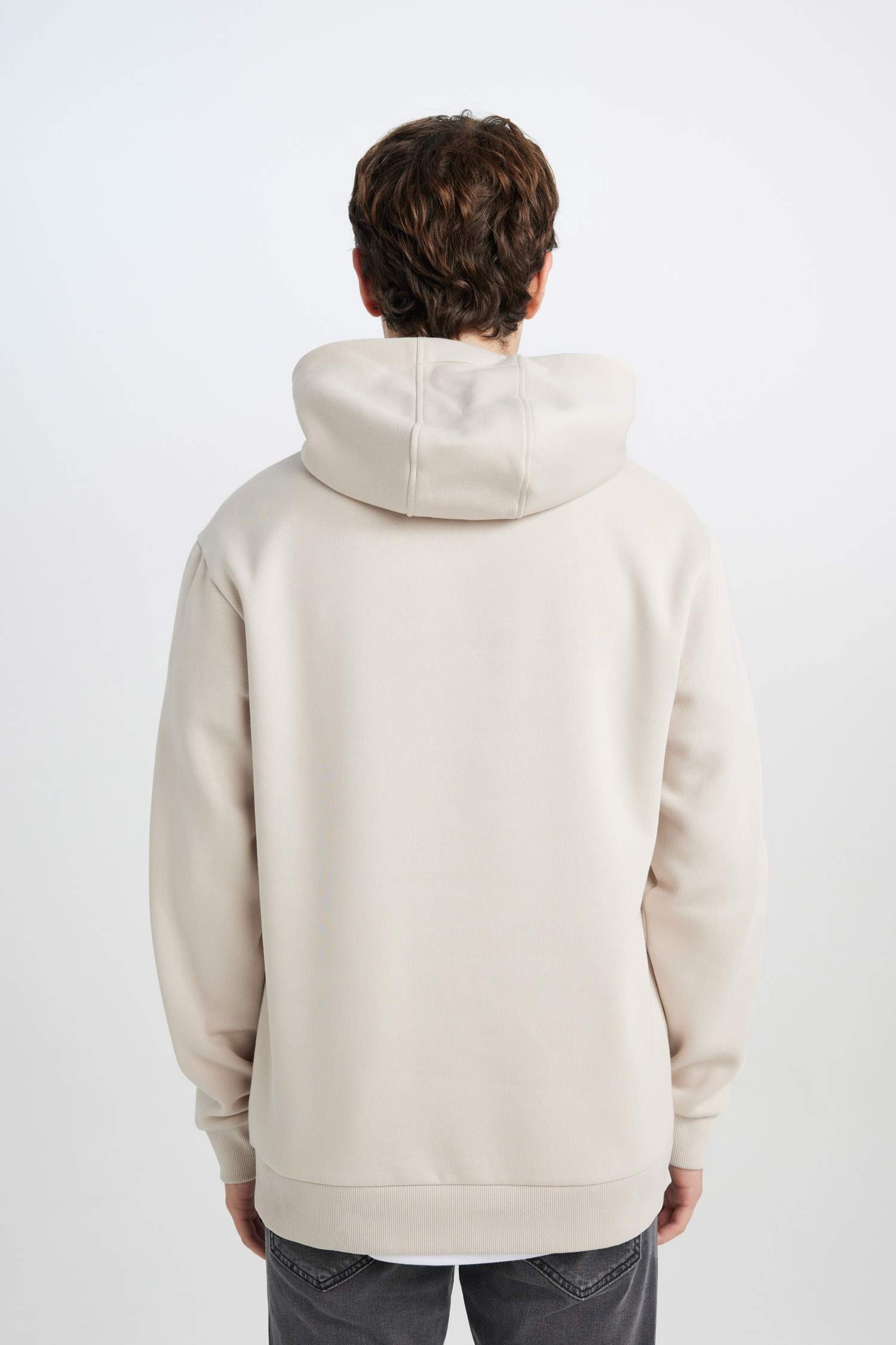 Свитшот стандартного кроя с принтом