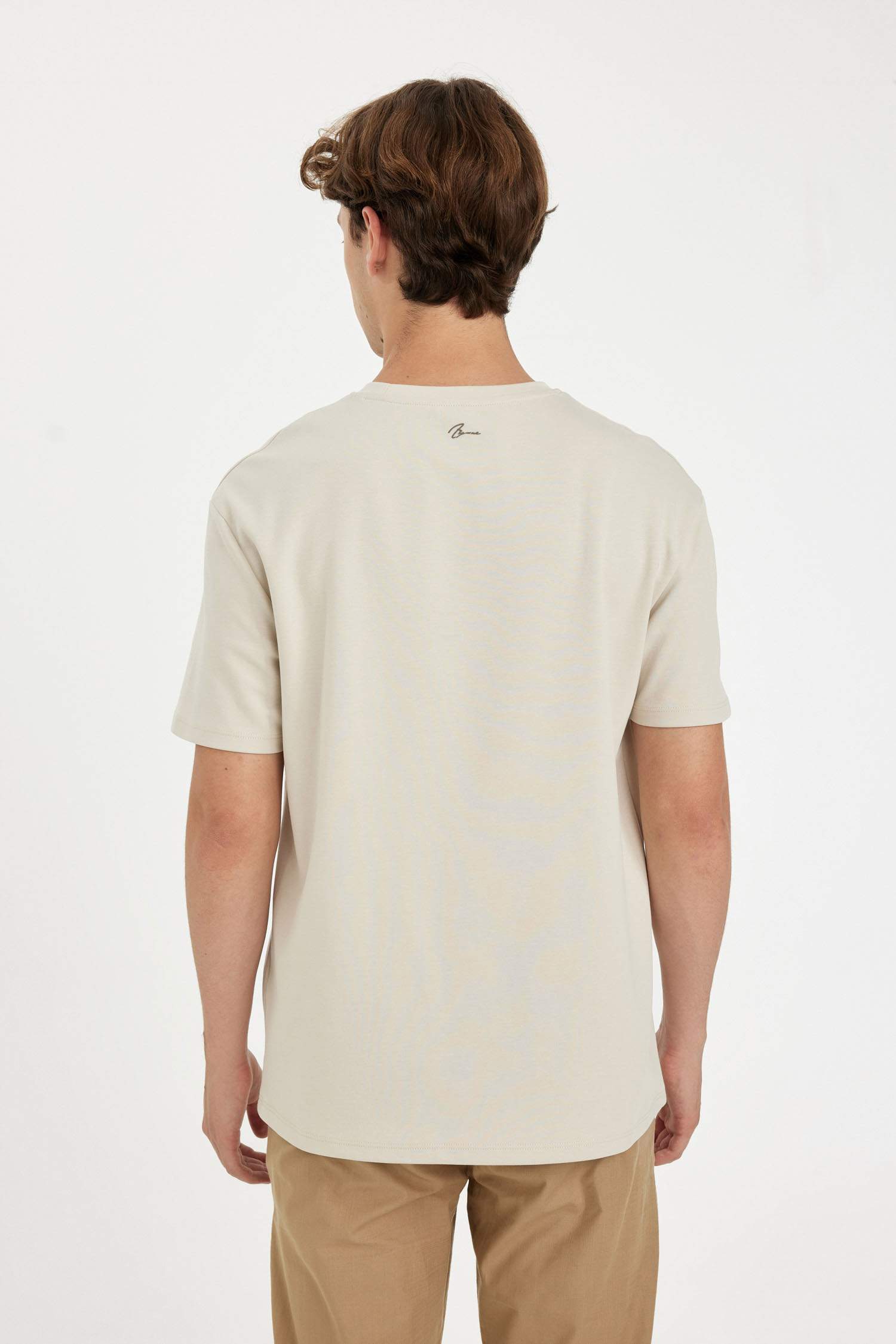 تيشيرت نص ردن مطبوع قصة عادية بياخة مستديرة