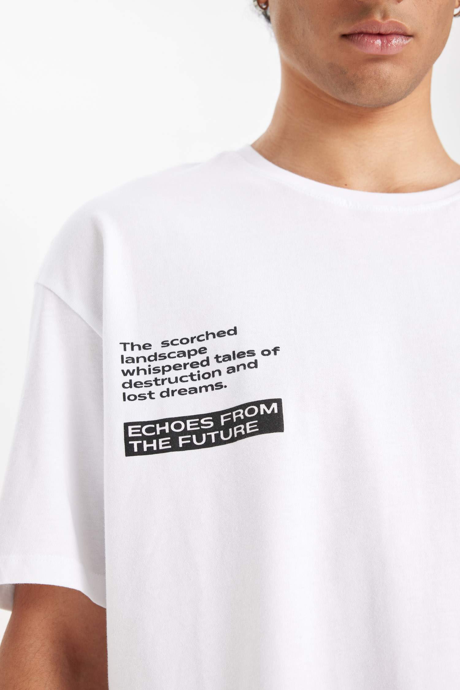 Oversize Fit Crew Neck Back Printed T-Shirt