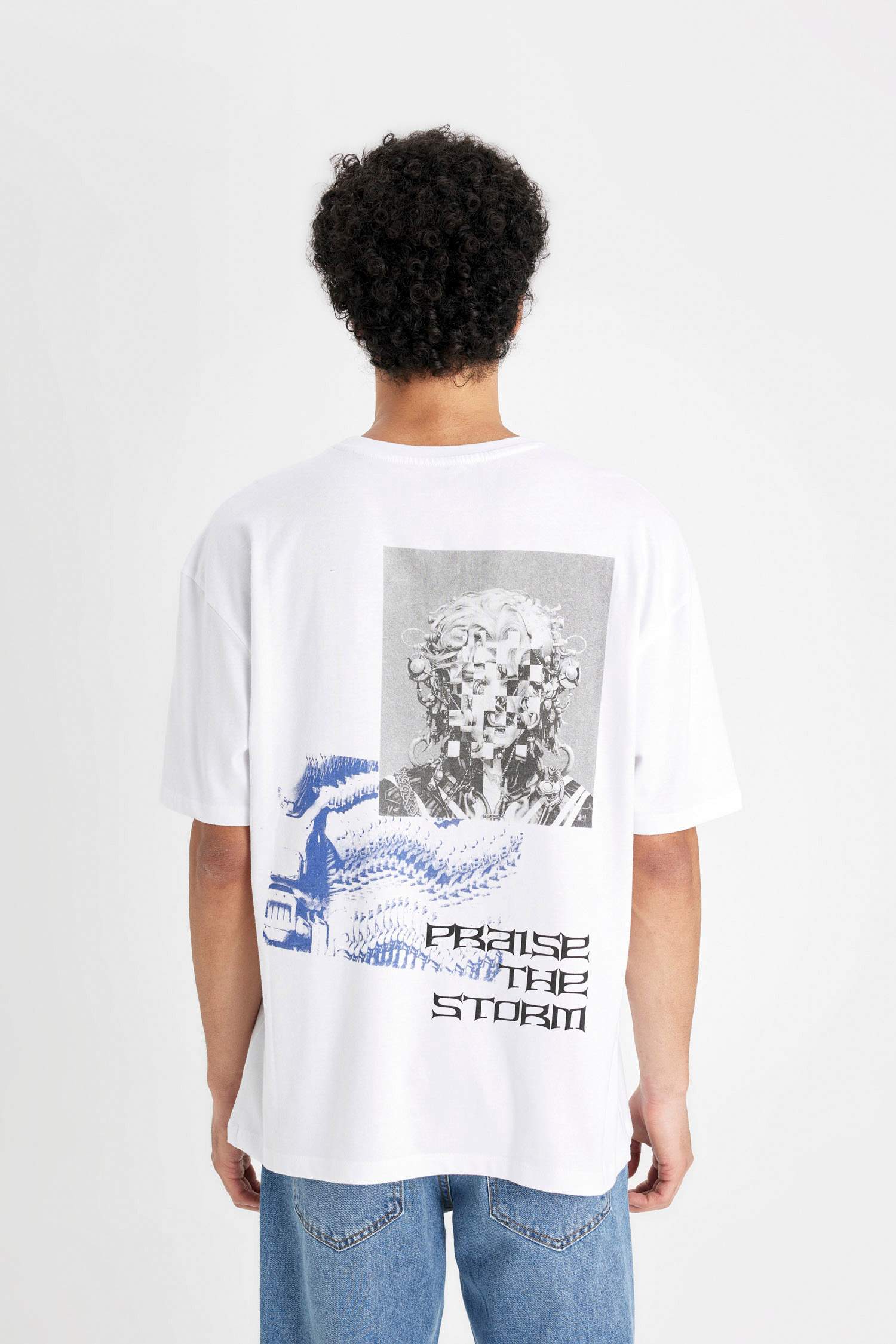 Oversize Fit Crew Neck Back Printed T-Shirt