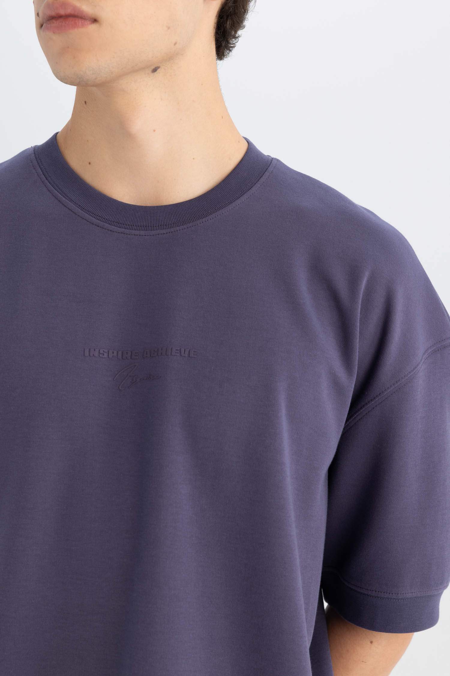 Loose Fit Crew Neck Printed Heavy Cotton Short Sleeve T-Shirt