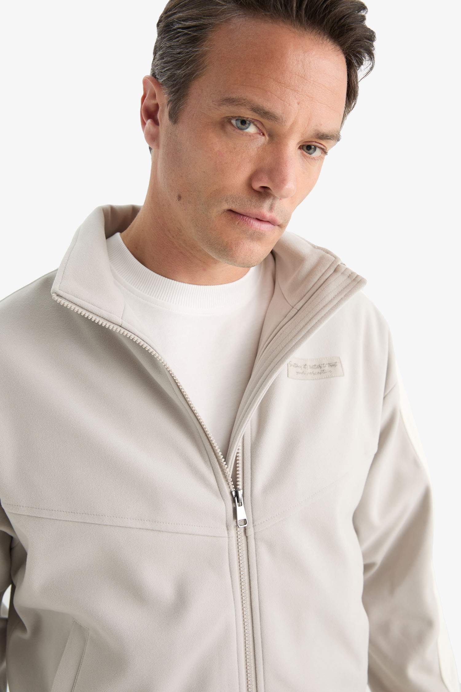 Regular Fit Standing Collar Zippered Jacket