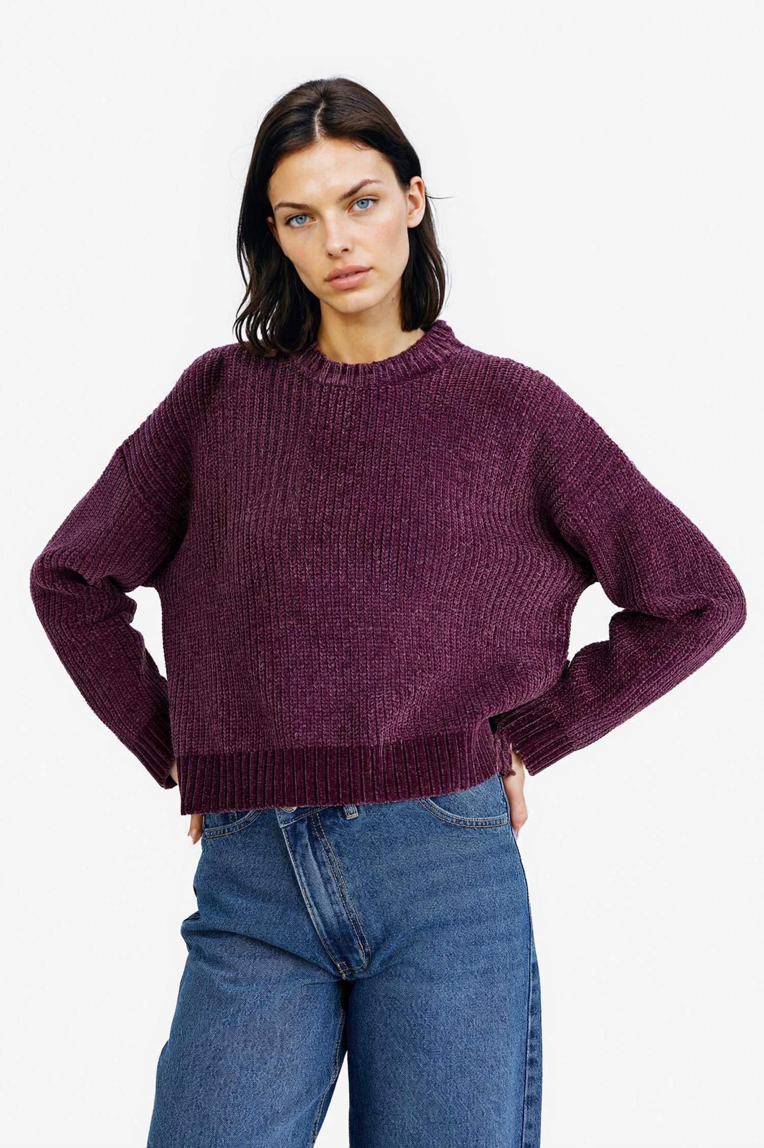 Pull en fil chenille à col rond Coupe régulière