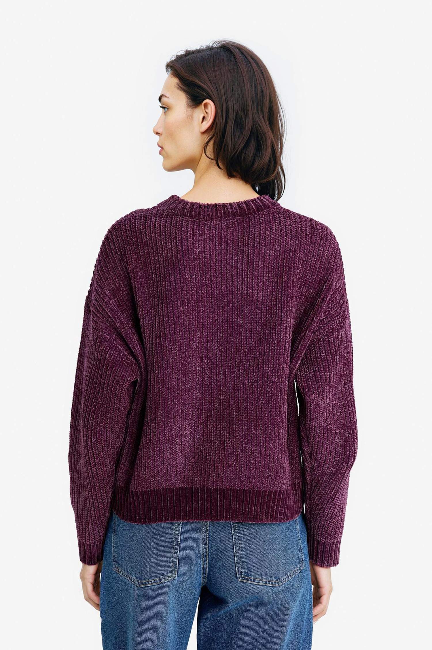 Pull en fil chenille à col rond Coupe régulière