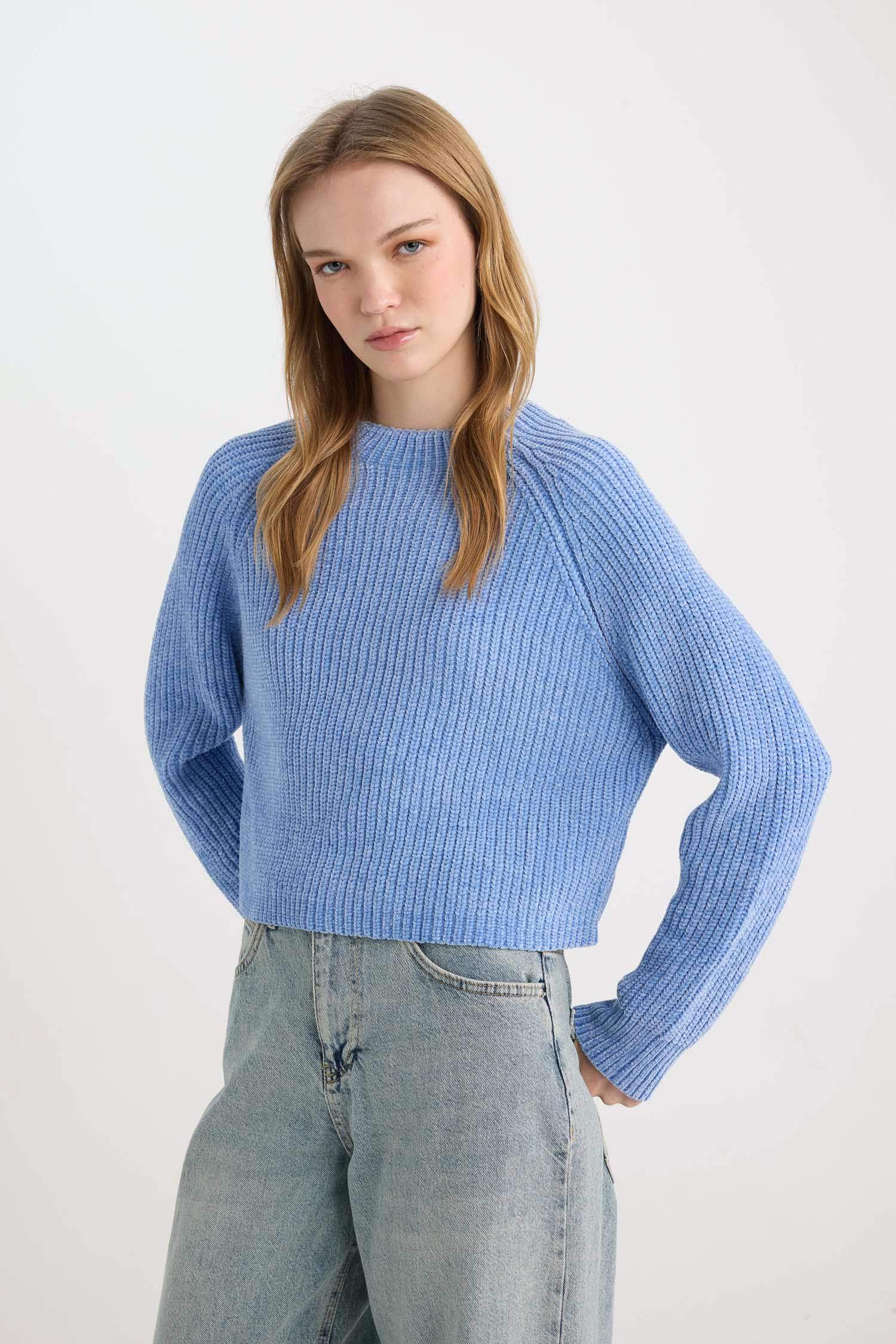 Regular Fit Yarım Balıkçı Yaka Triko Kazak